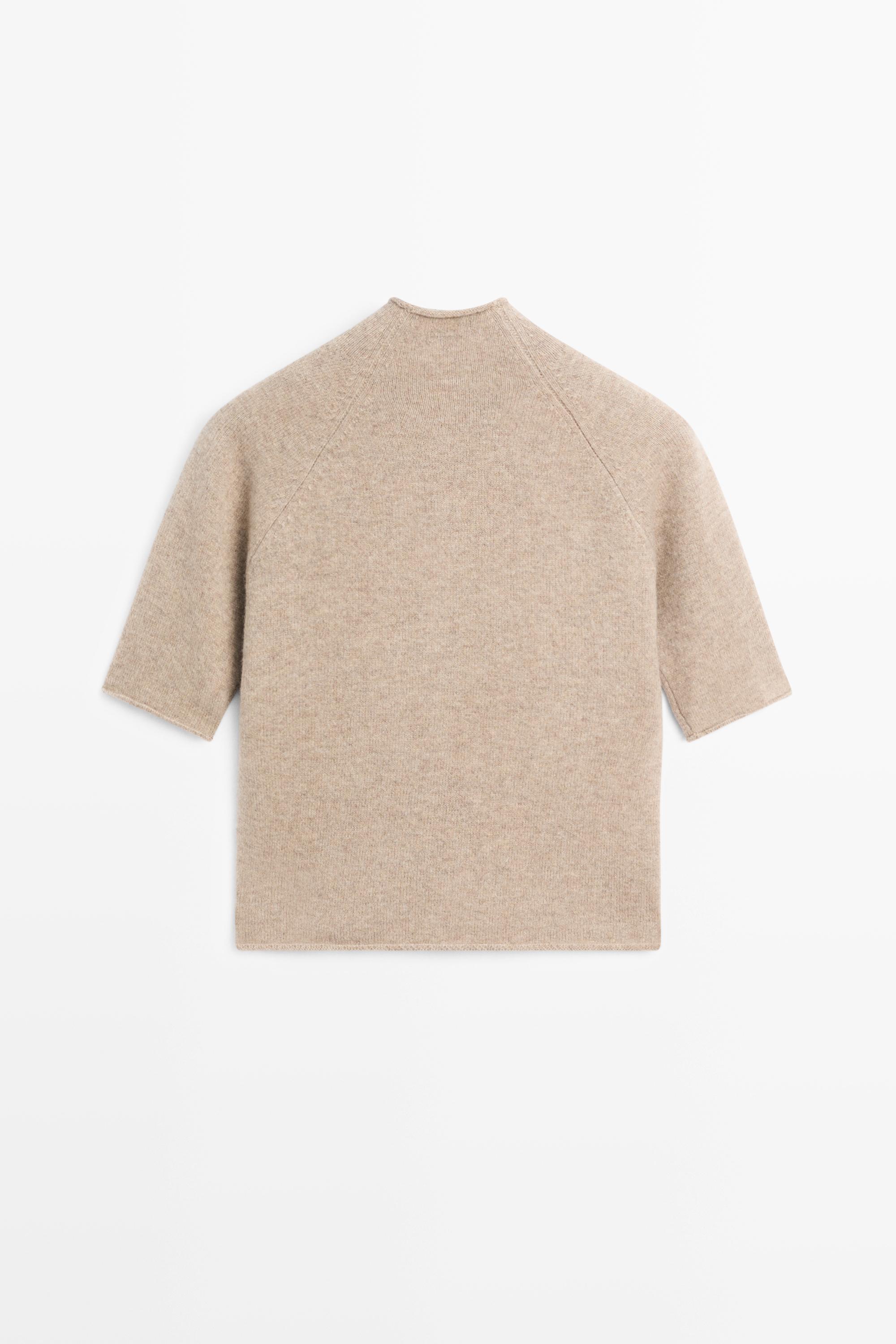 100% wool funnel neck knit cardigan