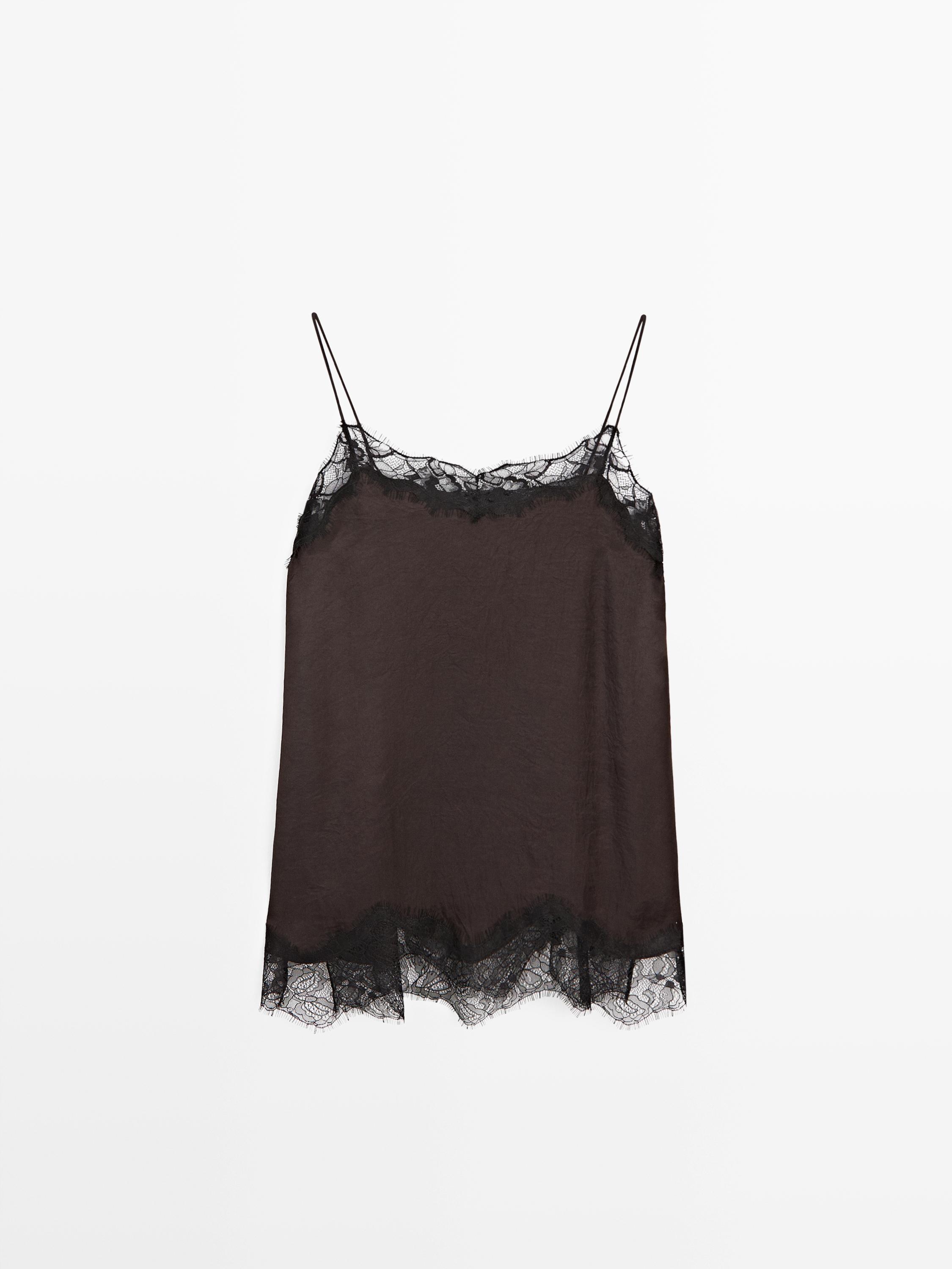 Top nuisette détail dentelle contrastant