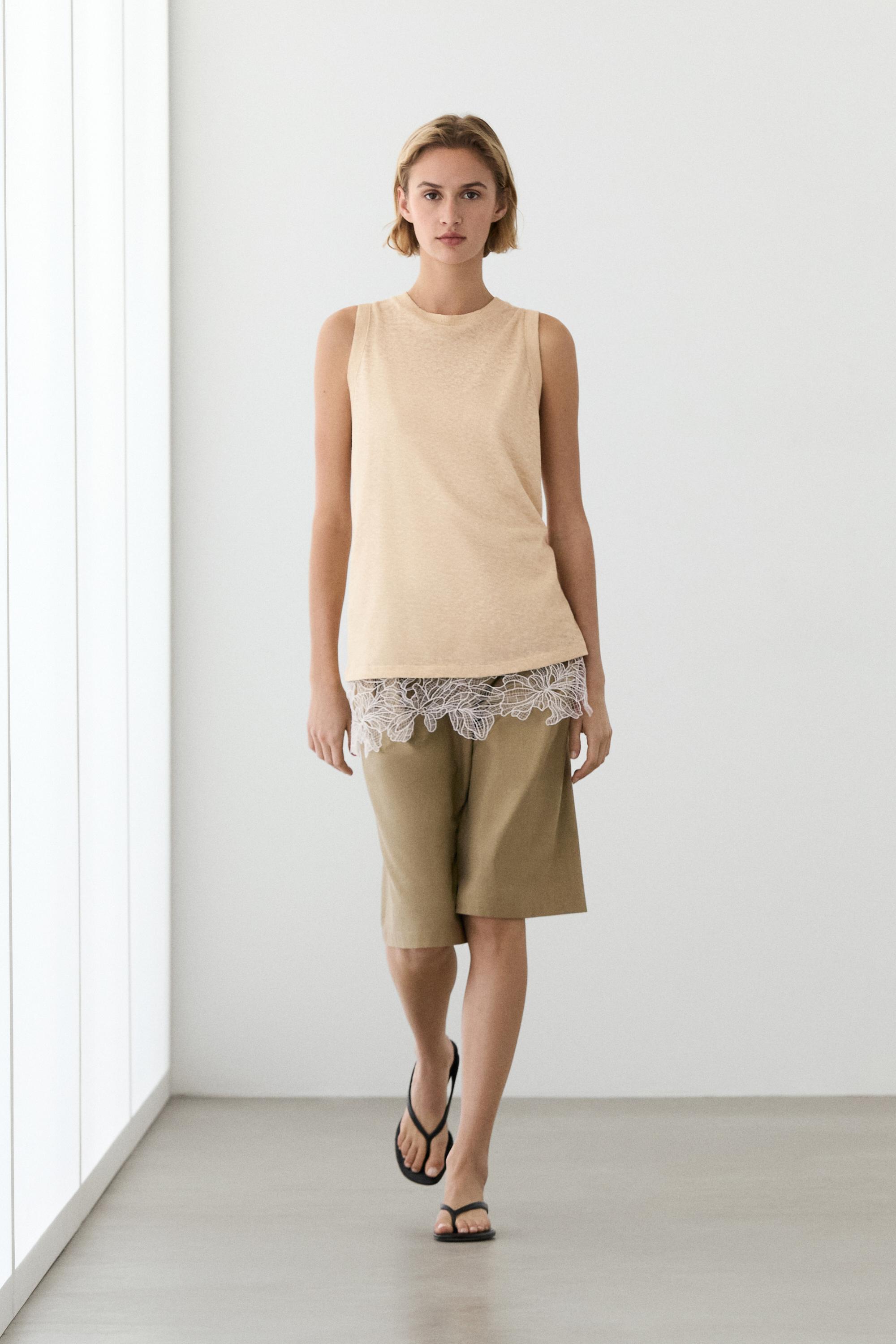 Sleeveless top with lace detail — Washed