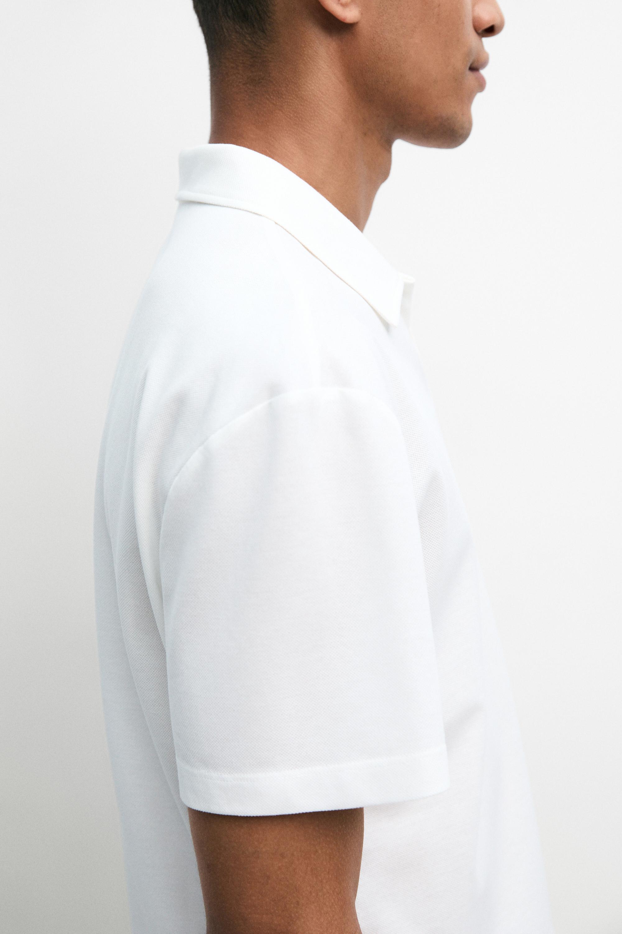 Micro-textured V-neck piqué polo shirt — WHITE
