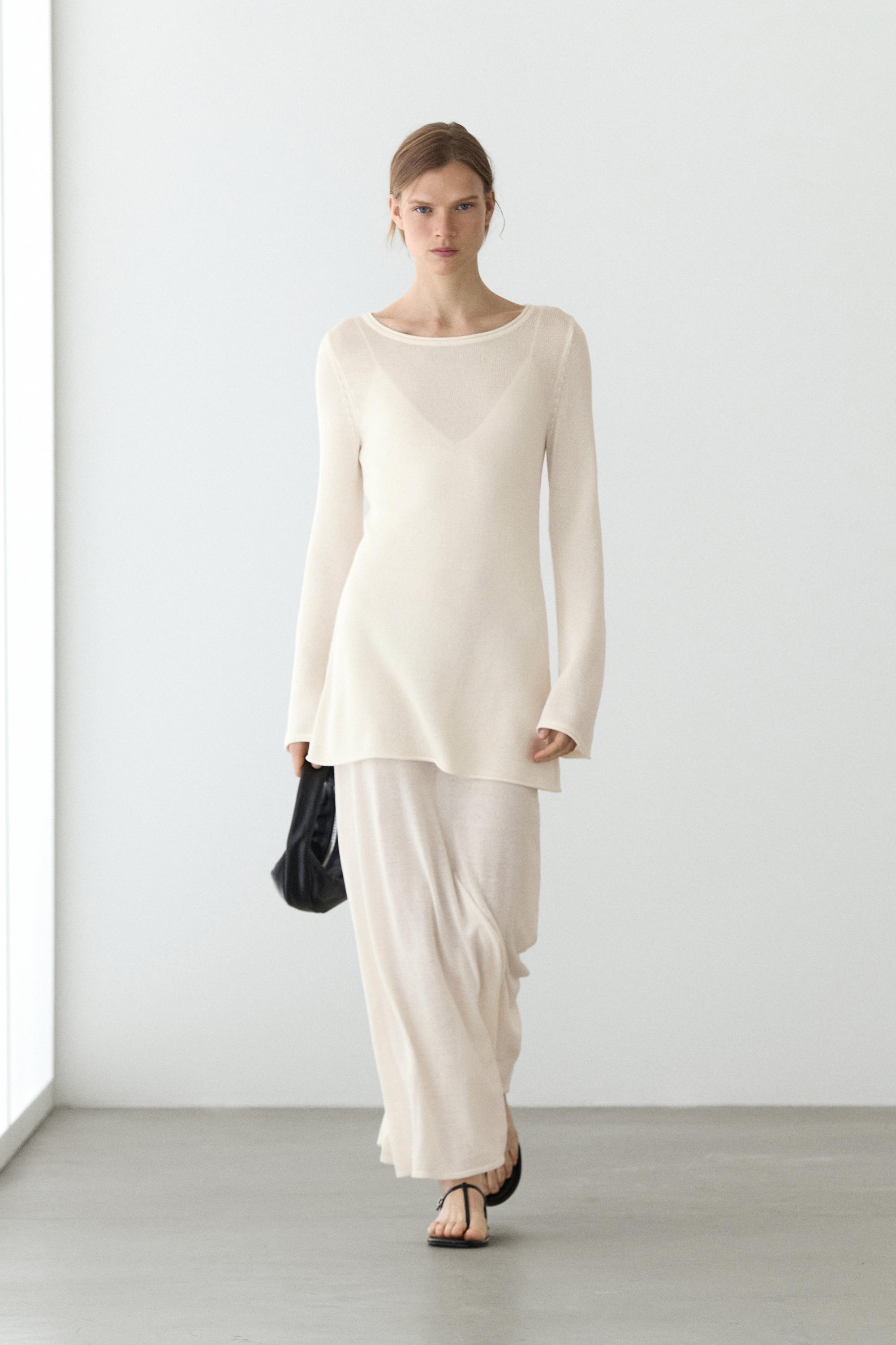 Double-layer knit dress with long sleeves