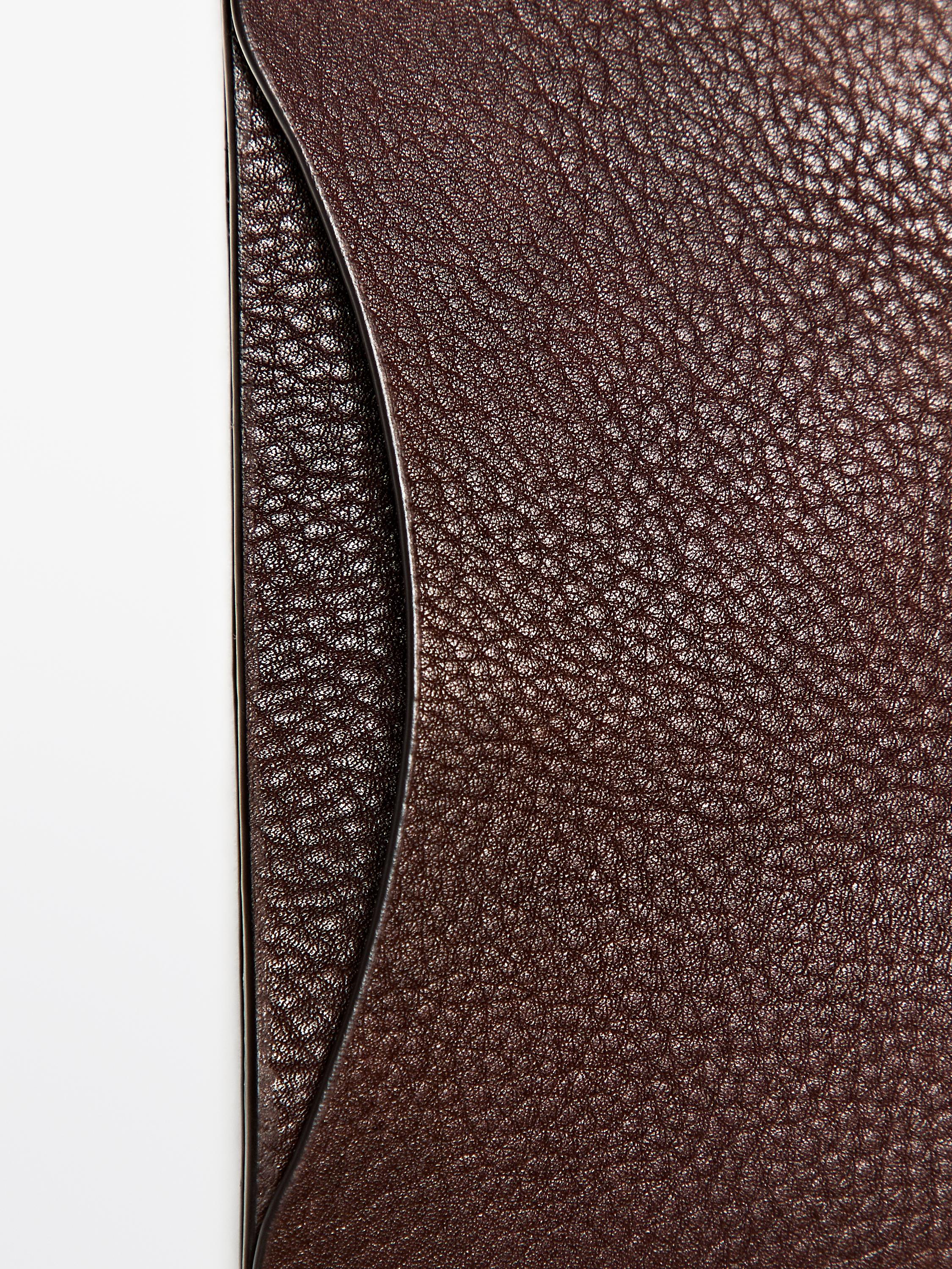 Porta-cartões de pele napa