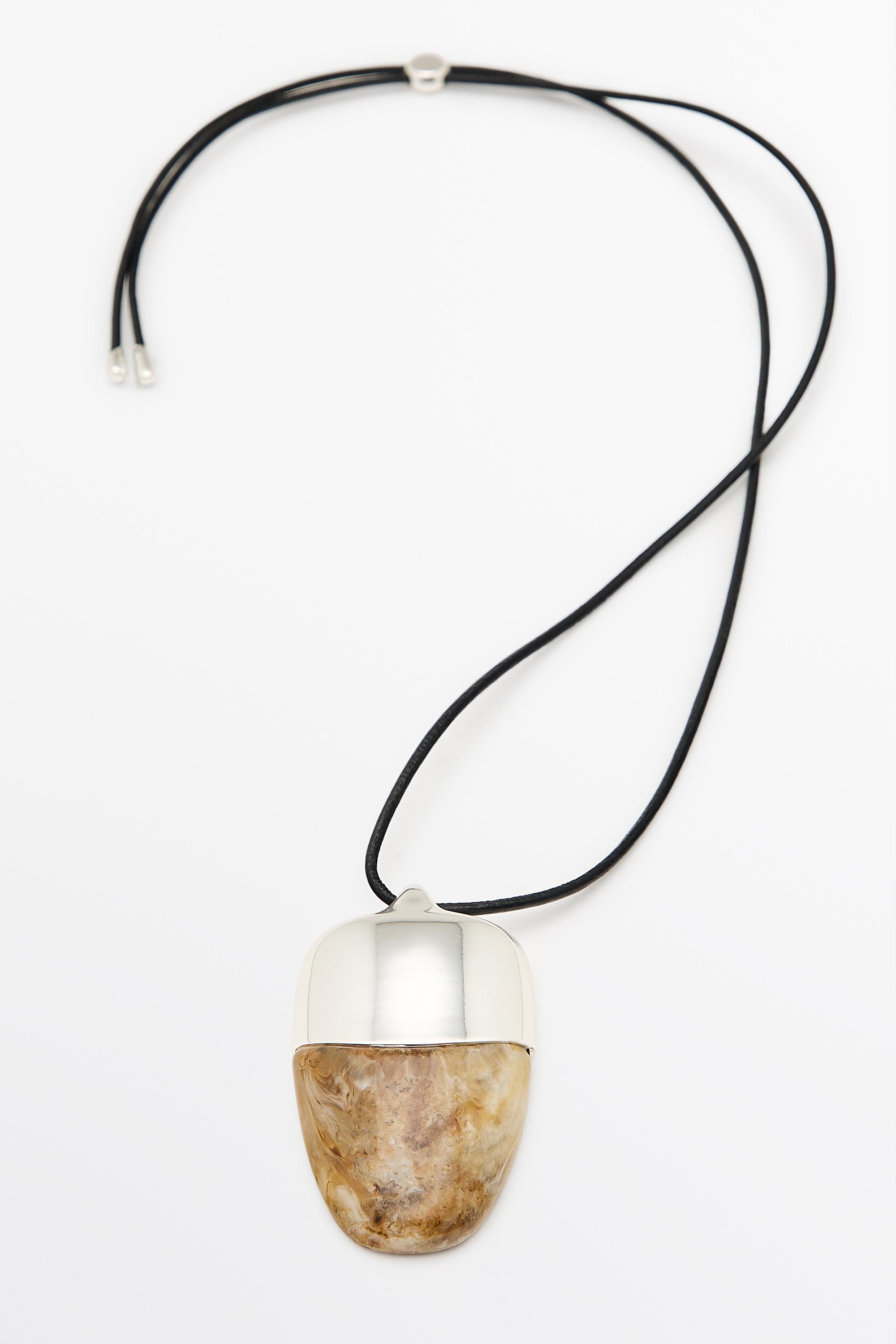Marbled pendant necklace — Caramel