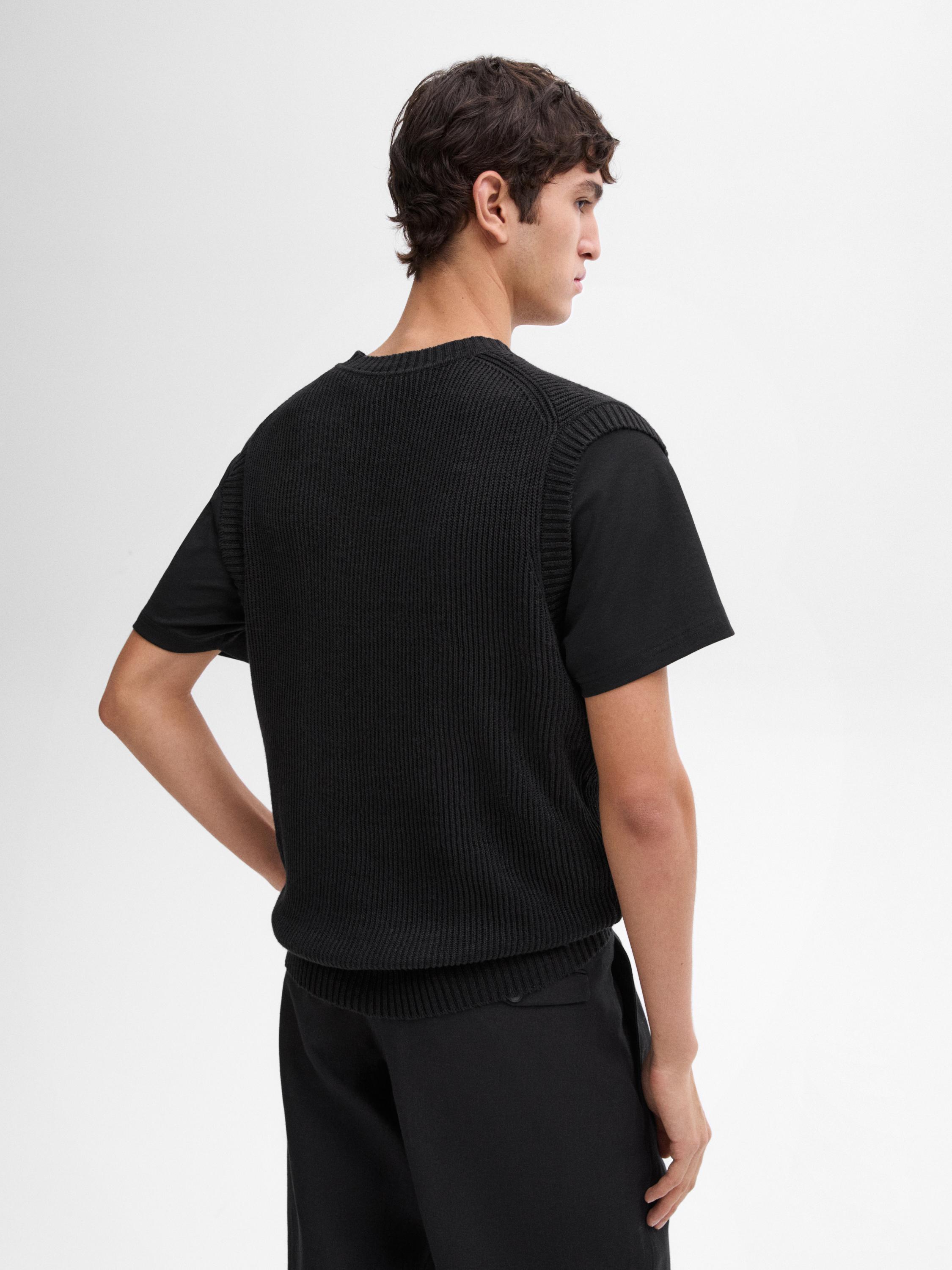 Veste sans manches à col en V en lin mélangé