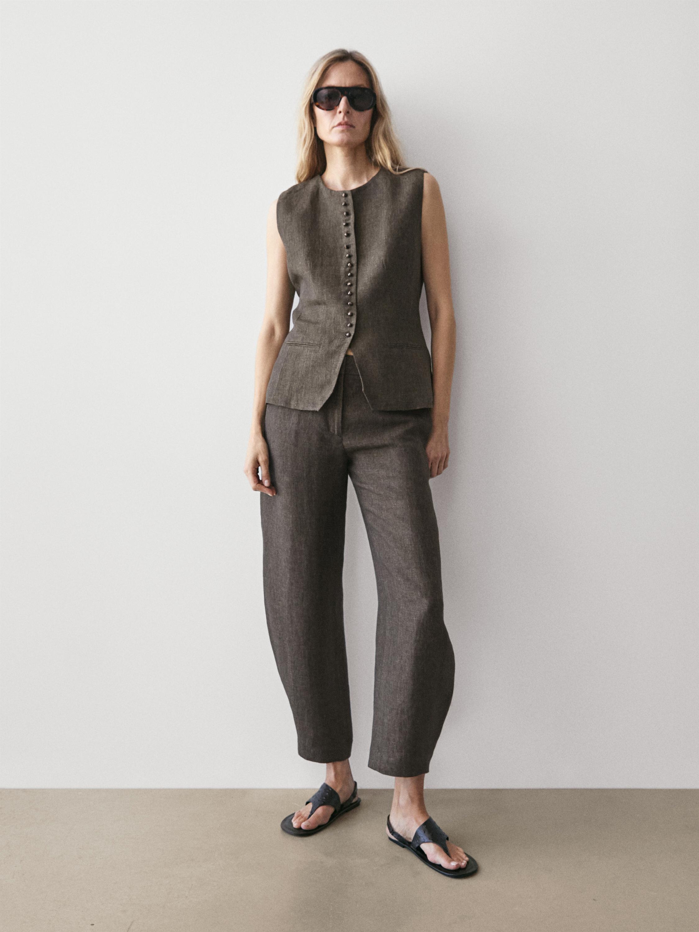 100% linen vest with button detail — Chocolate