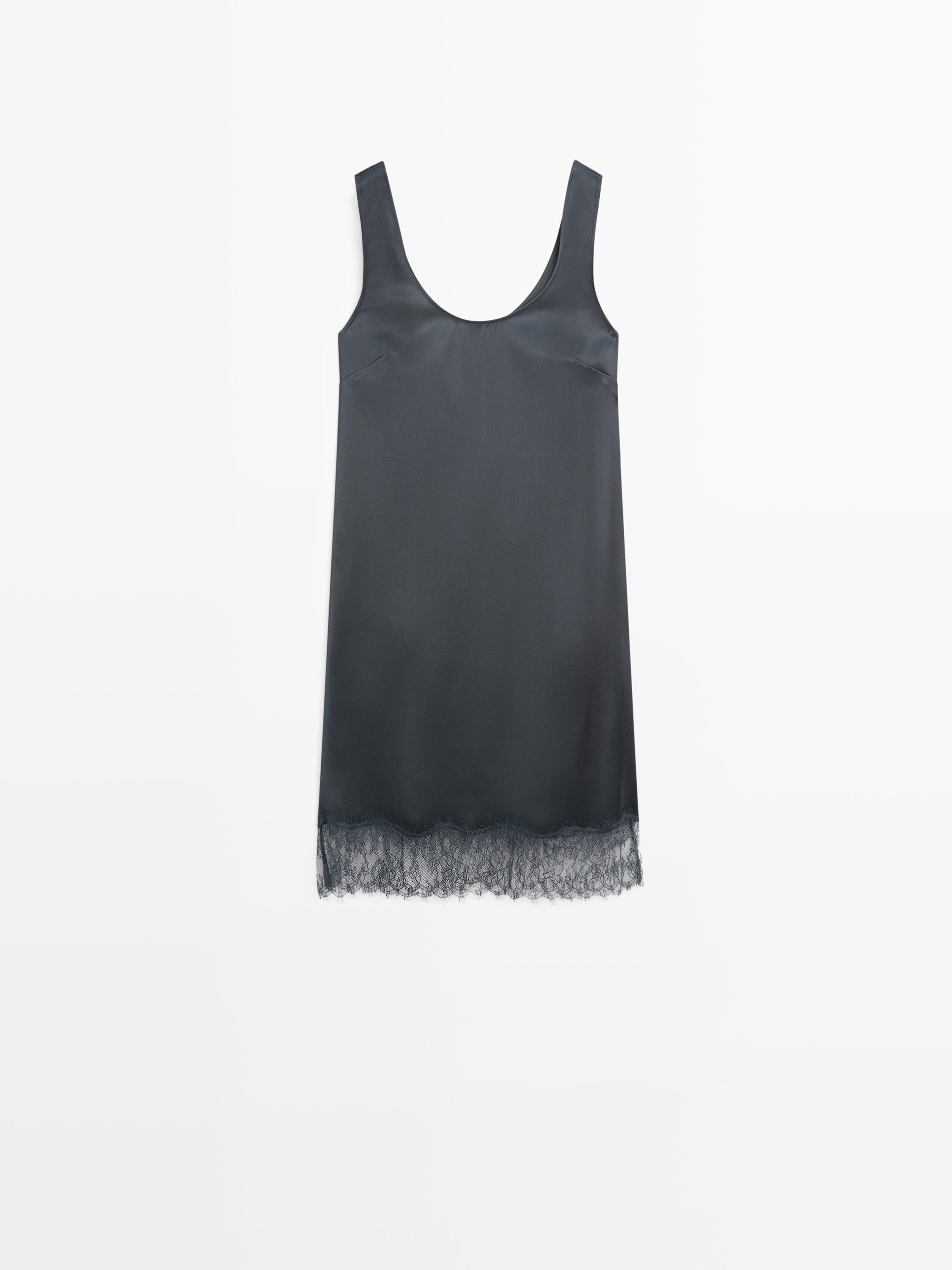 Váy ngắn satin dáng chảy