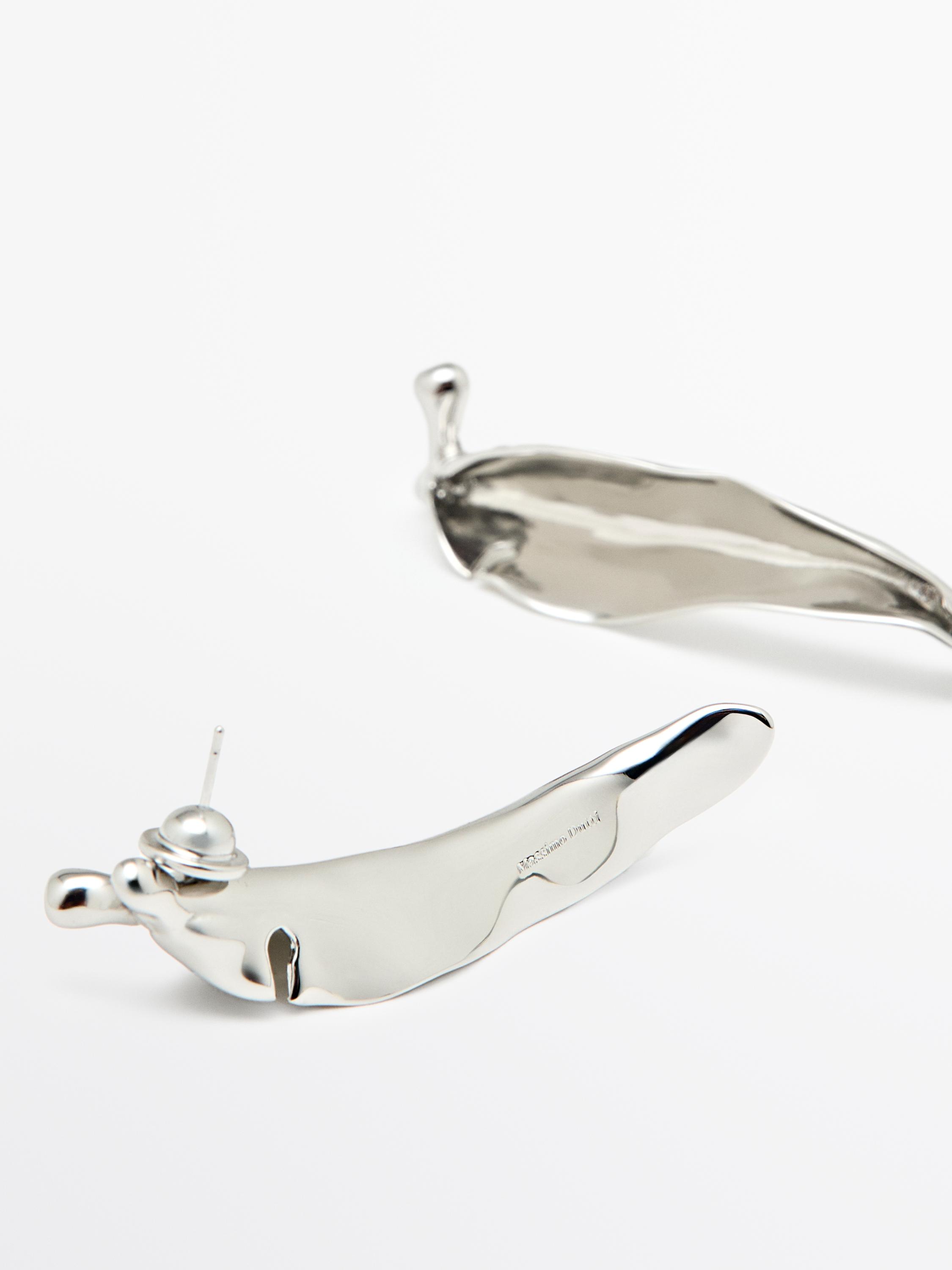 Irregular leaf earrings — SILVER