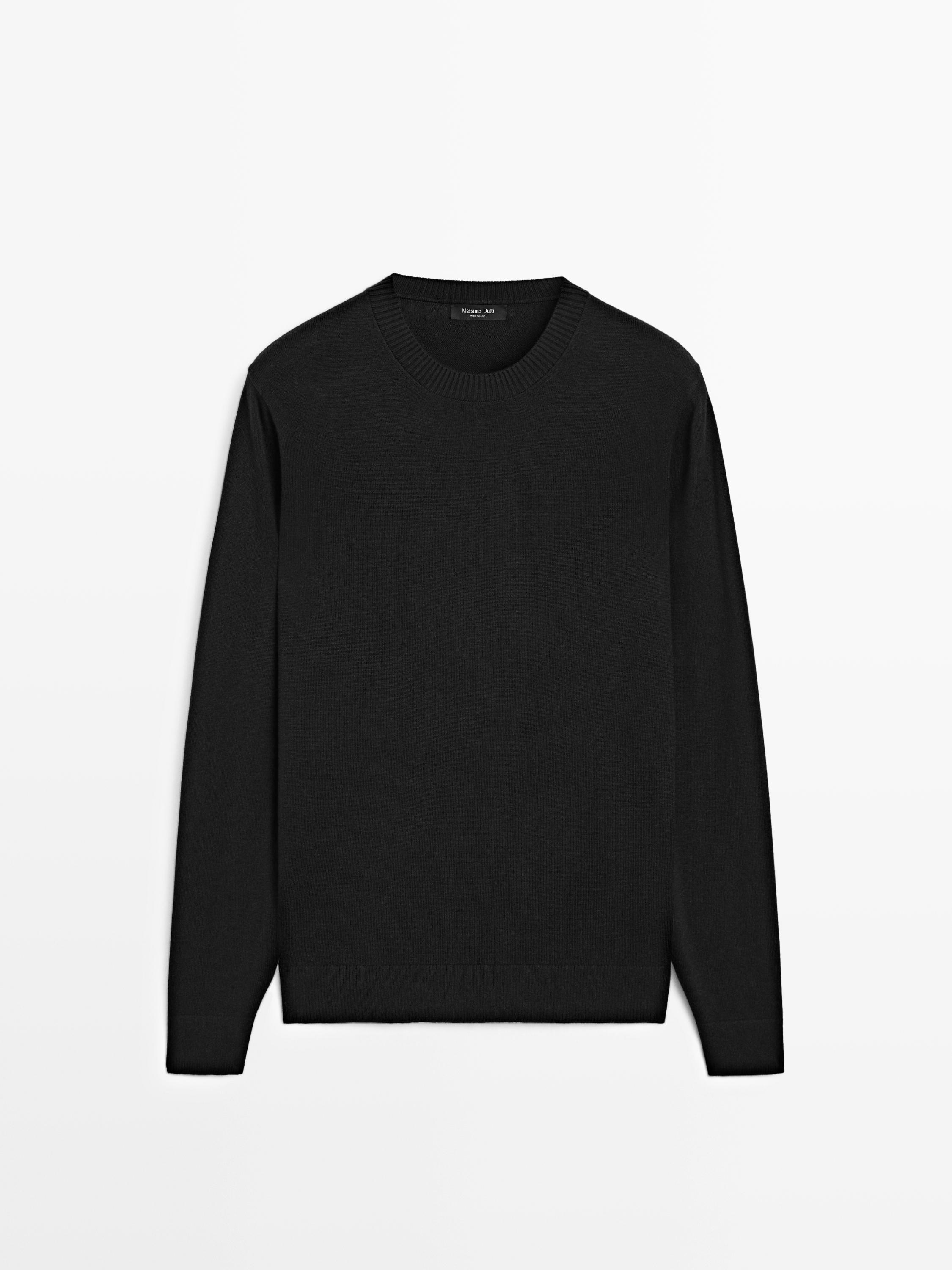 Knit cotton and wool sweater with crew neck