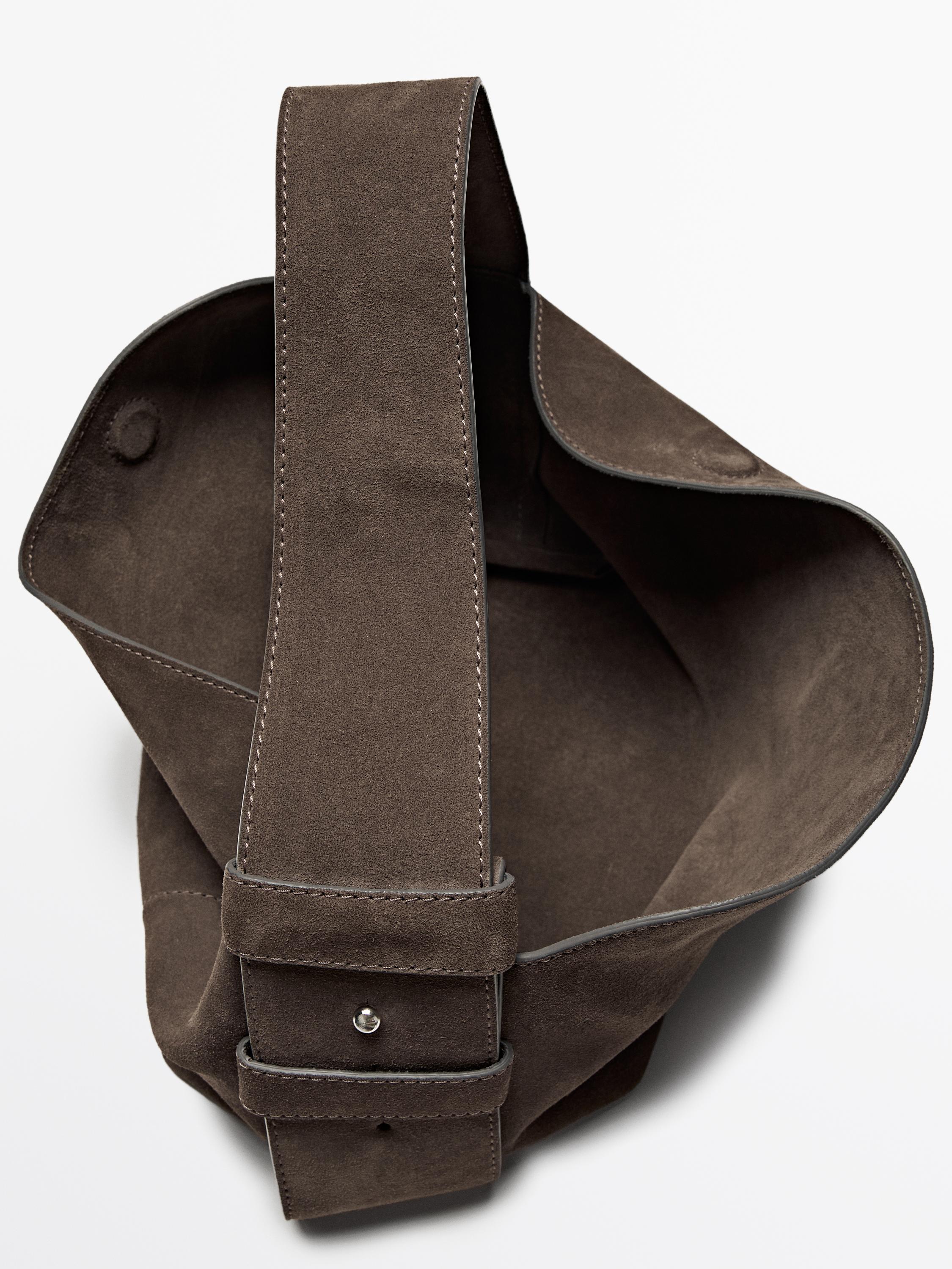 Torebka na ramię z zamszowej skóry