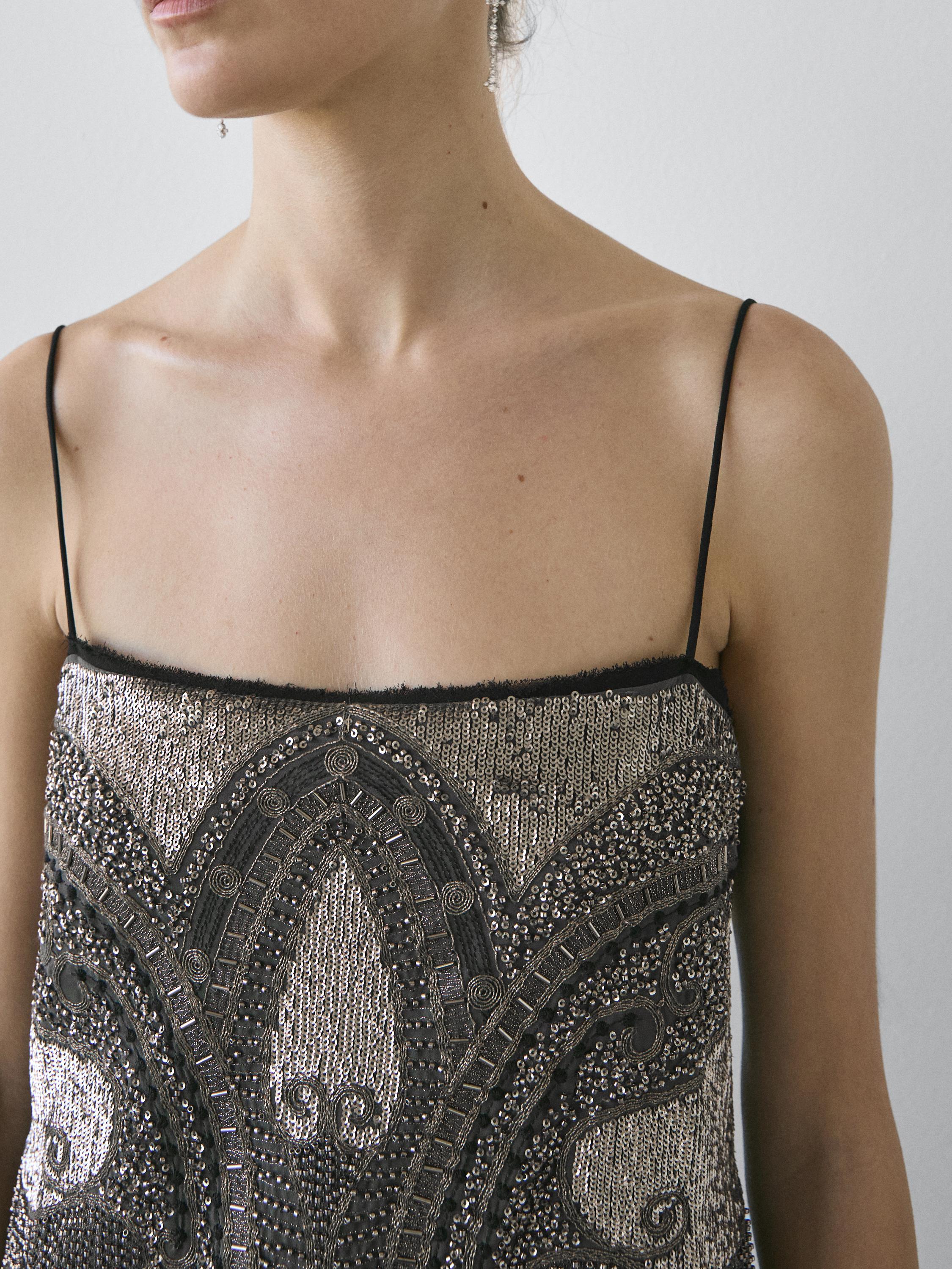 Vestido corto detalle bordados - STUDIO