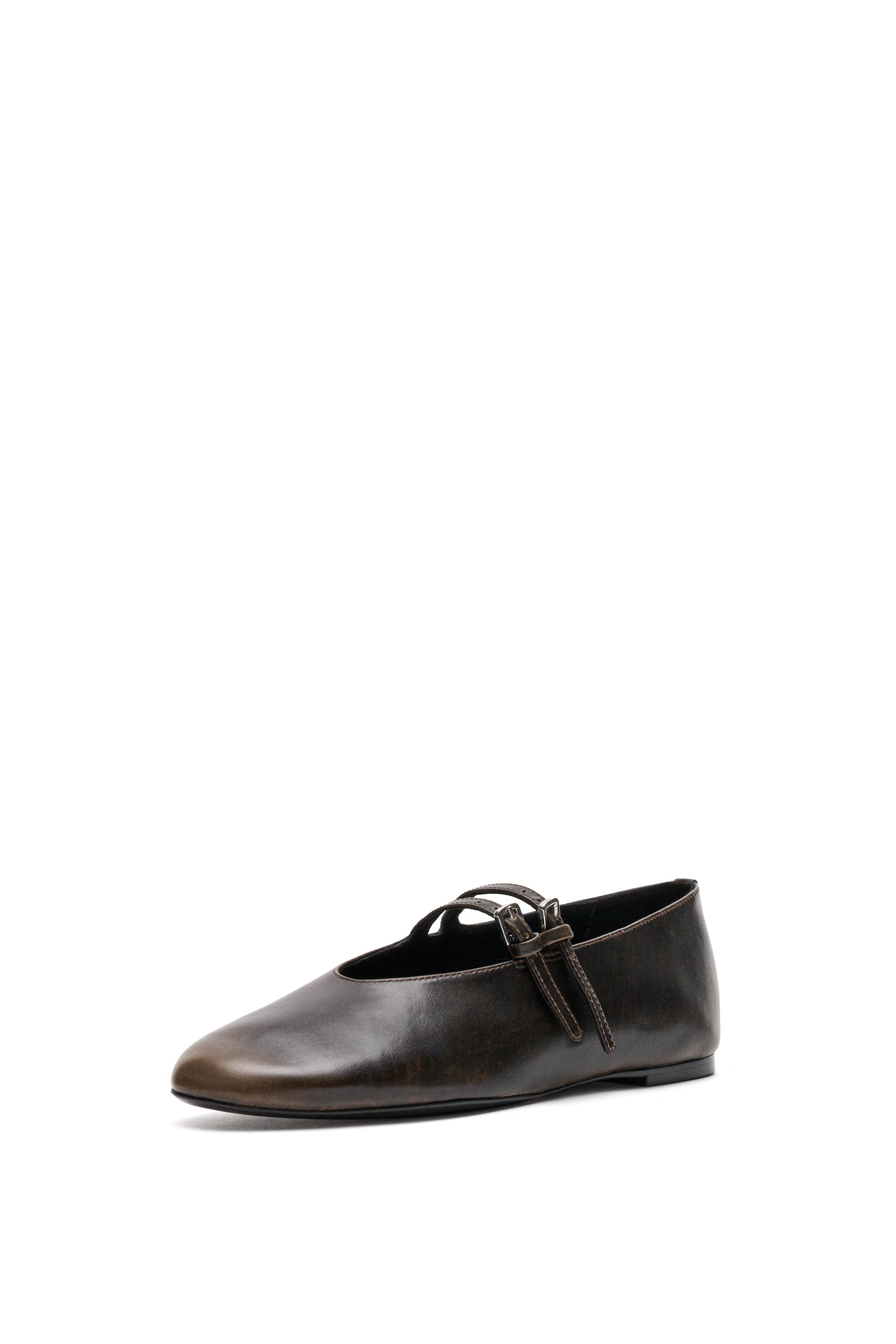 Double-strap leather ballet flat — BROWN
