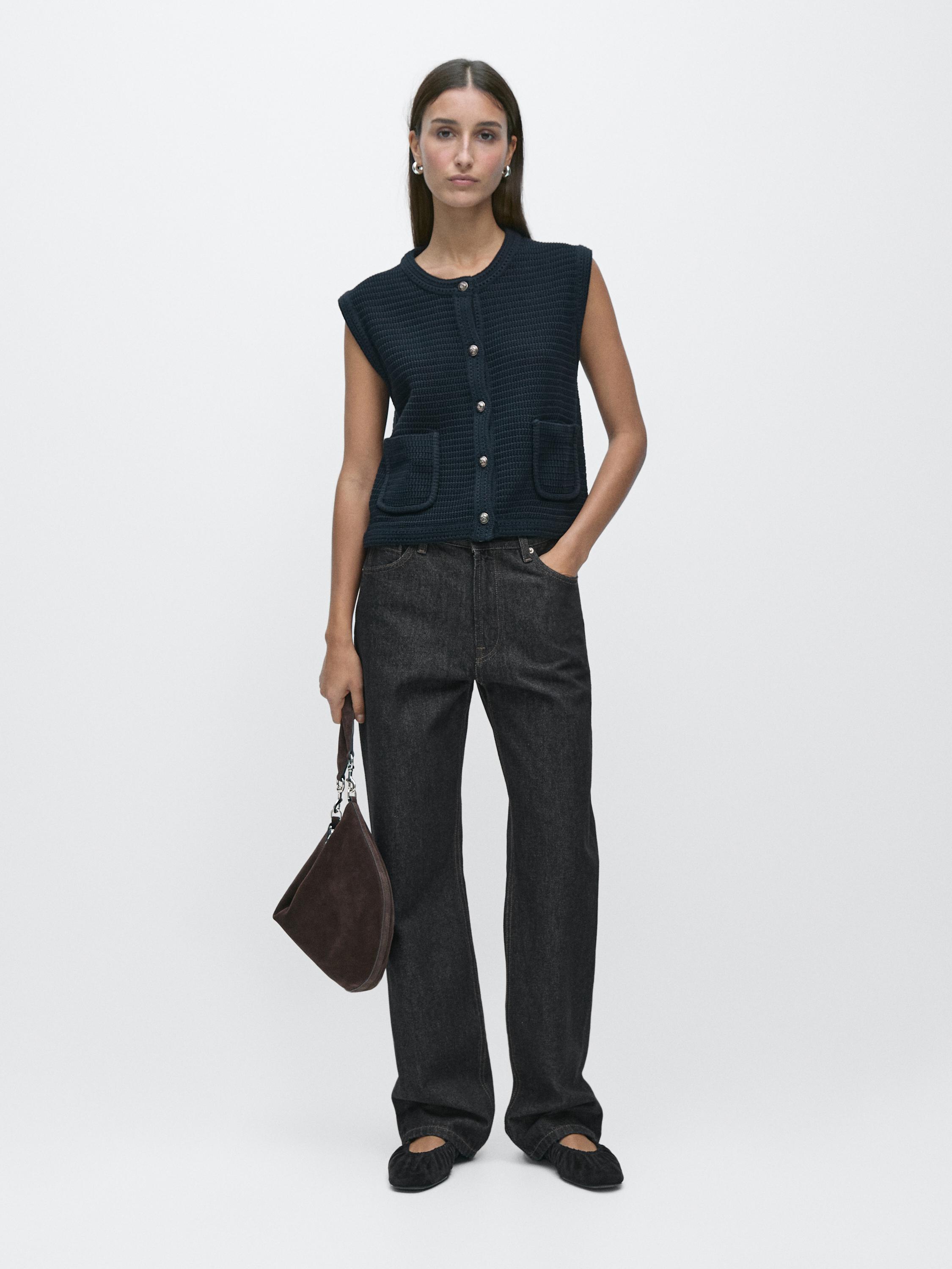 Knit vest with golden buttons