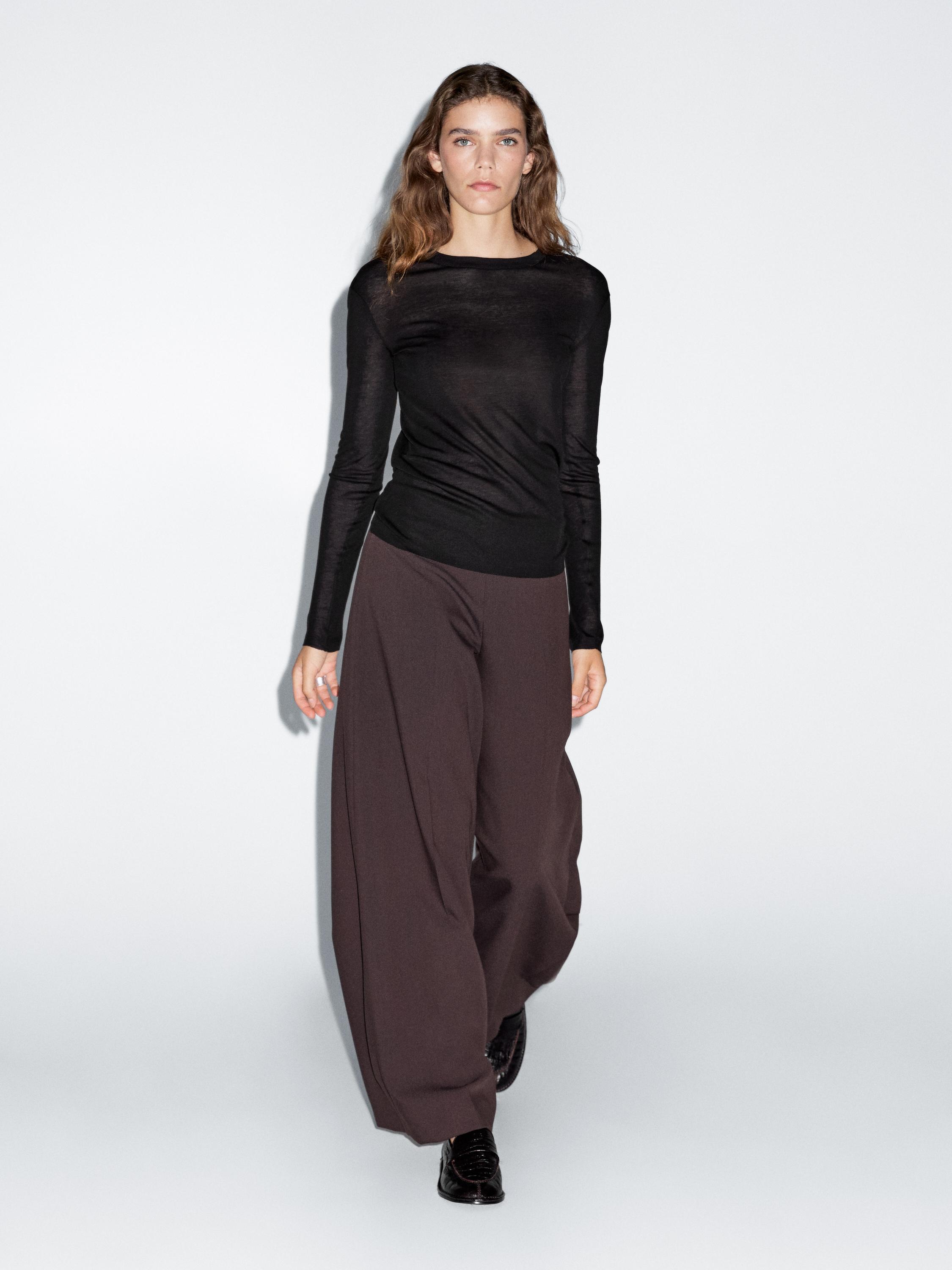 Lightweight regular fit long sleeve T-shirt