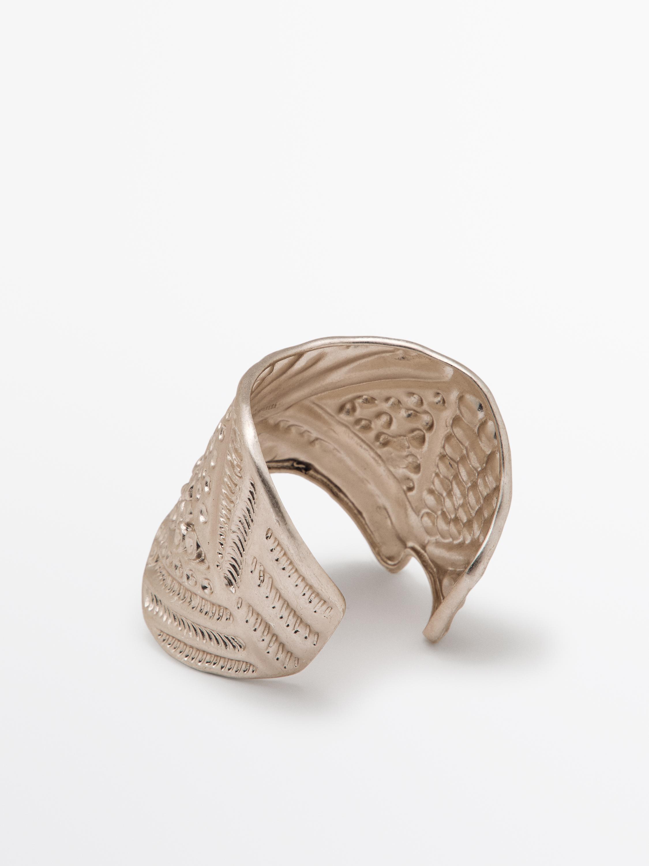 Wide vintage bracelet