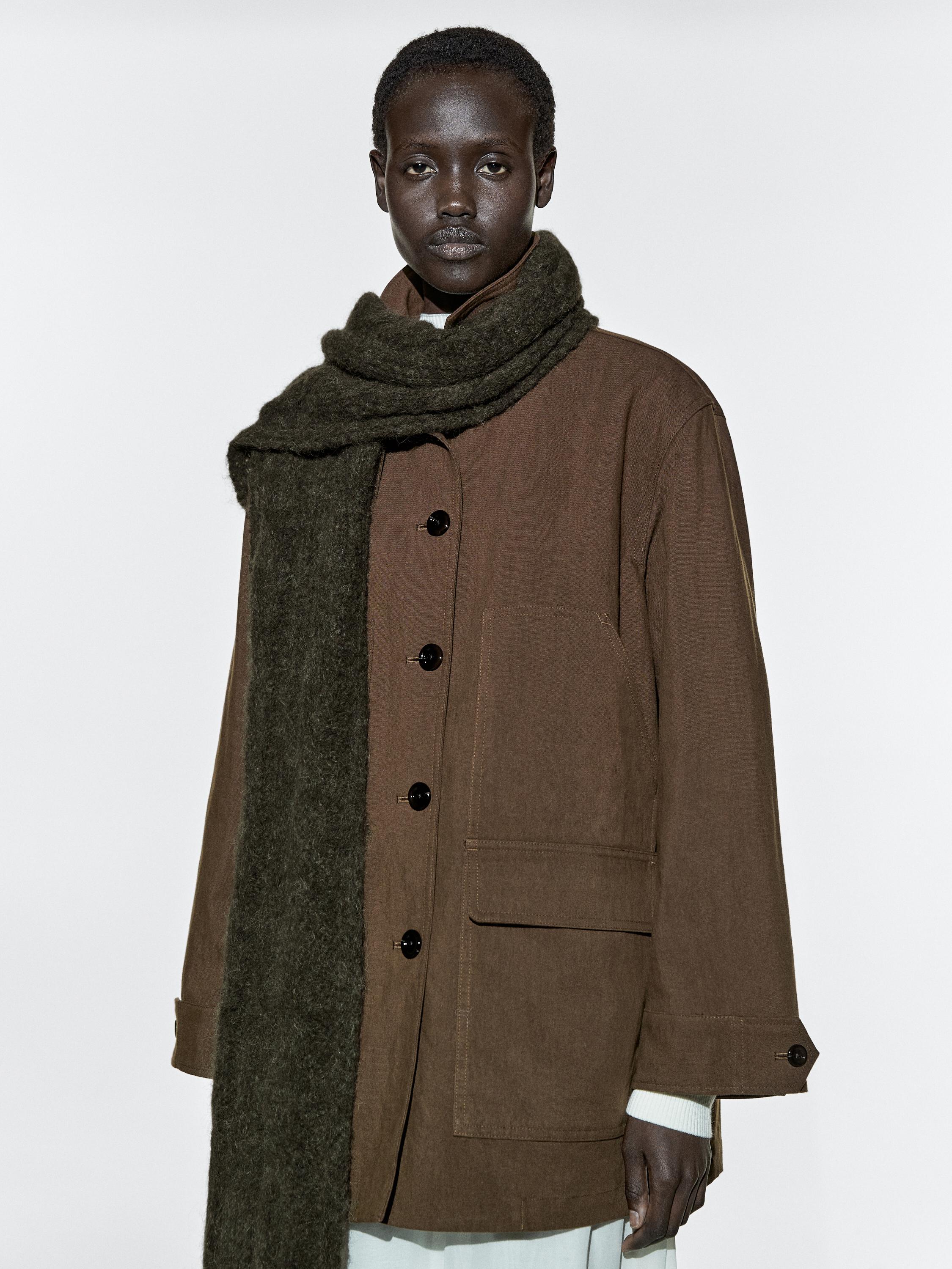 Šal od mešavine alpake sa pletenicama