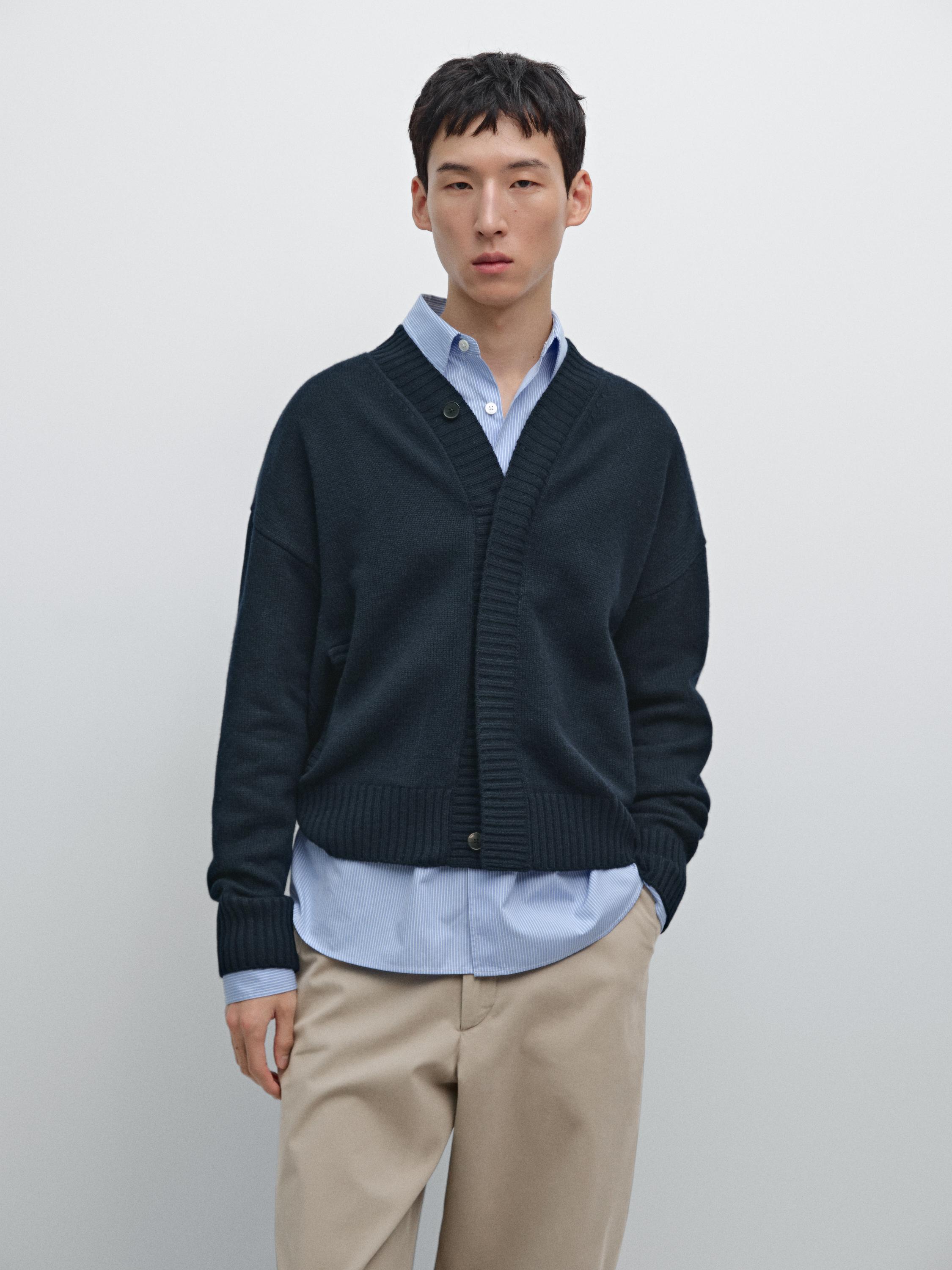 Wool blend V-neck cardigan