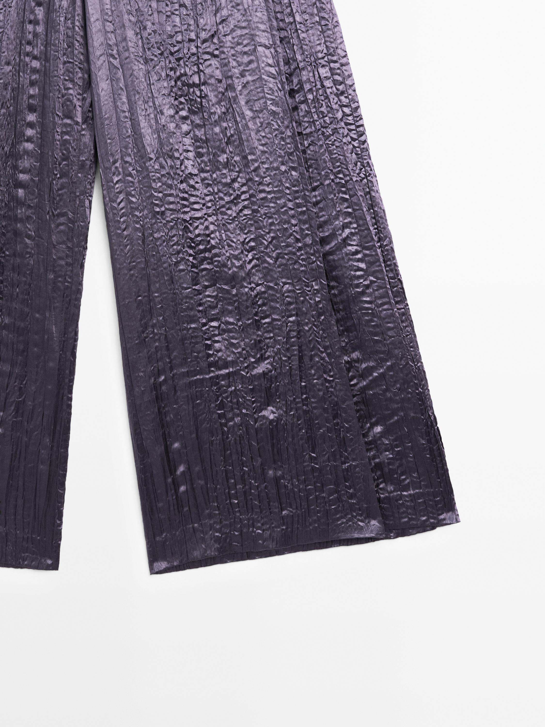 Straight fit pleated trousers