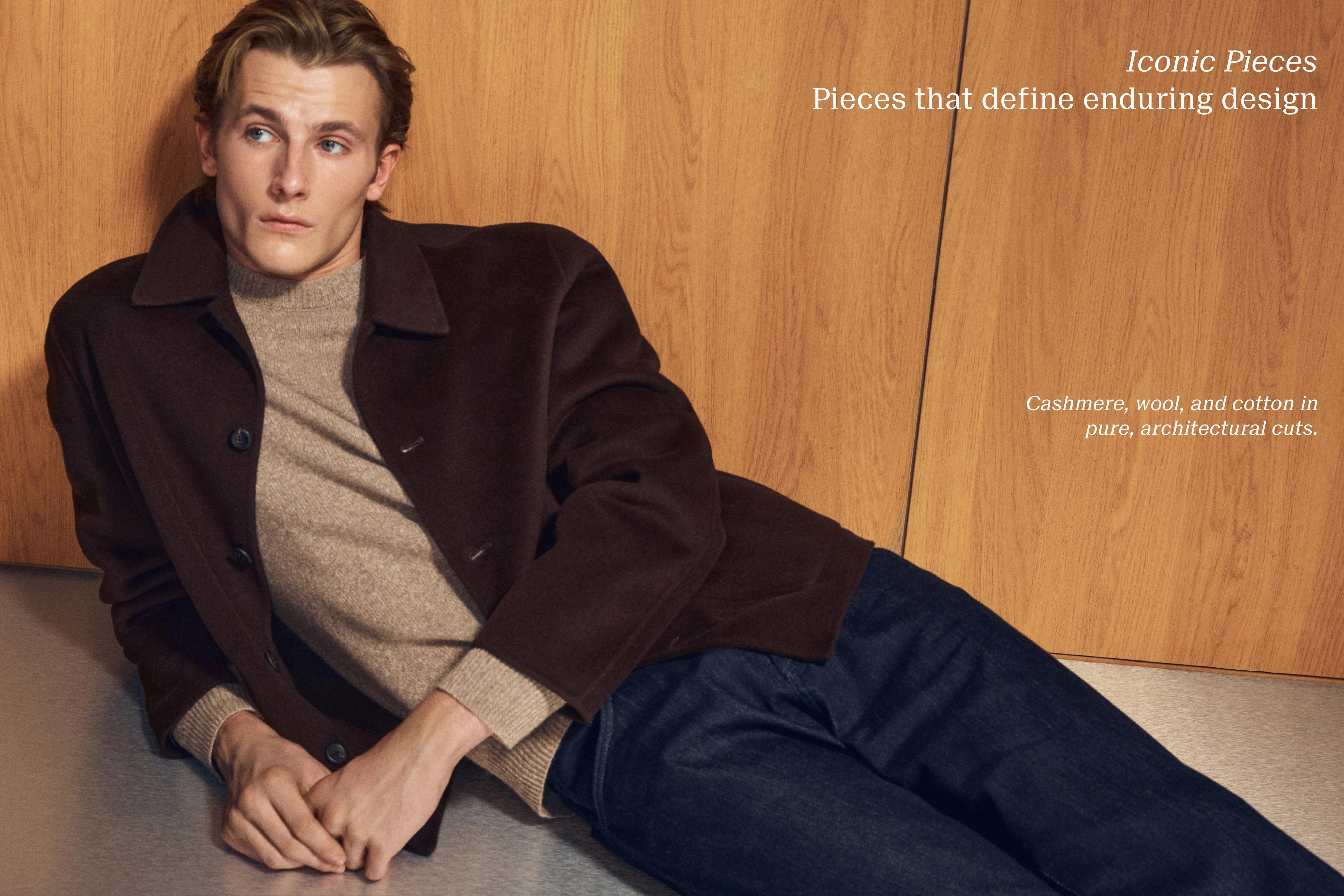 Short 100% cashmere coat
