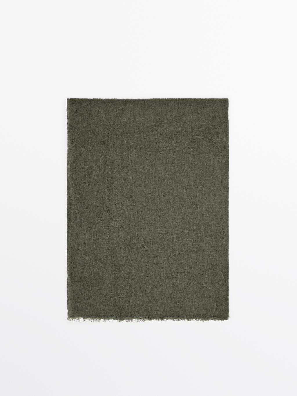 flowing-wool-scarf-with-frayed-edges-khaki-blue-sand-cream