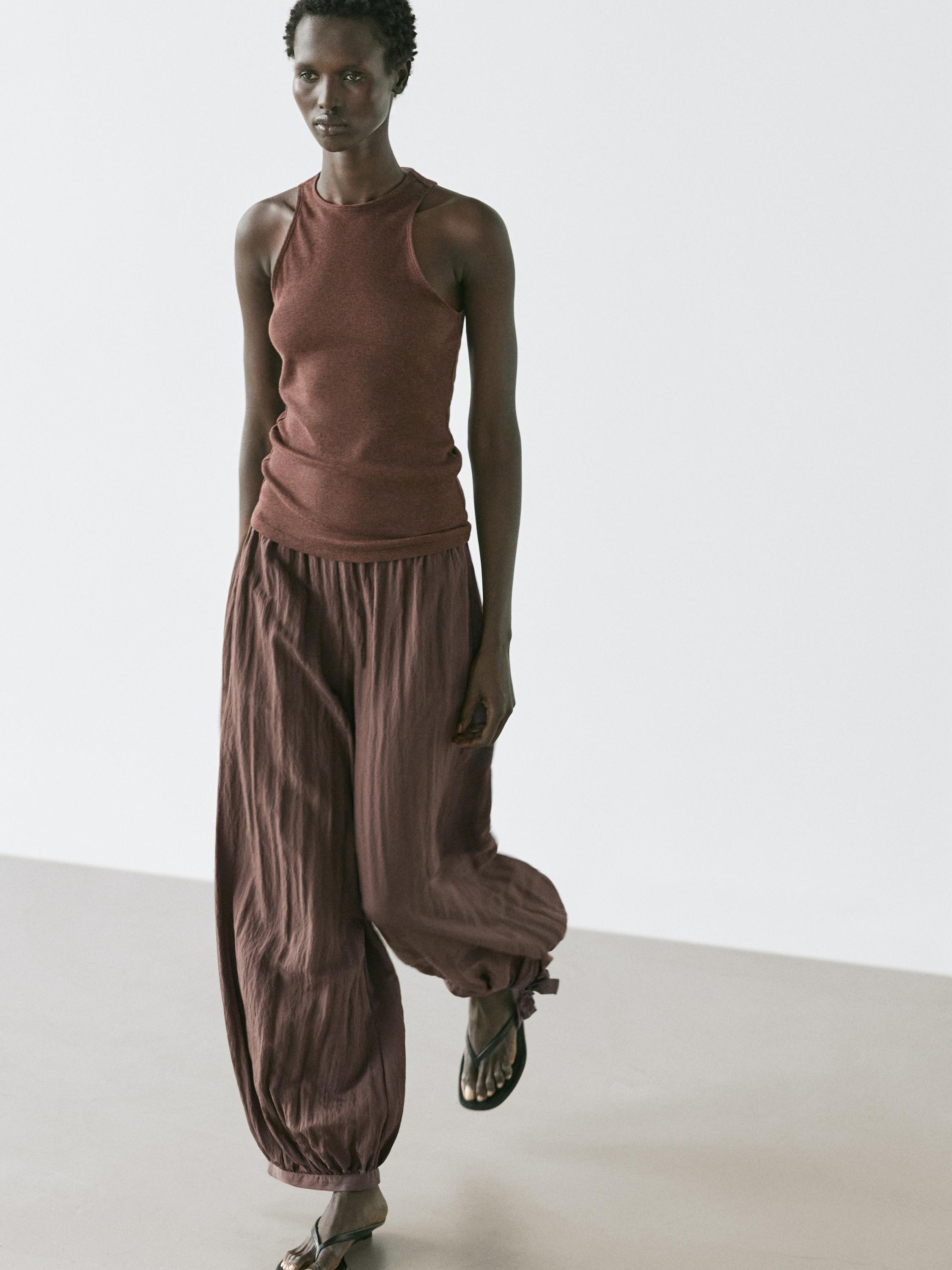 Flowing balloon fit satin trousers — BROWN