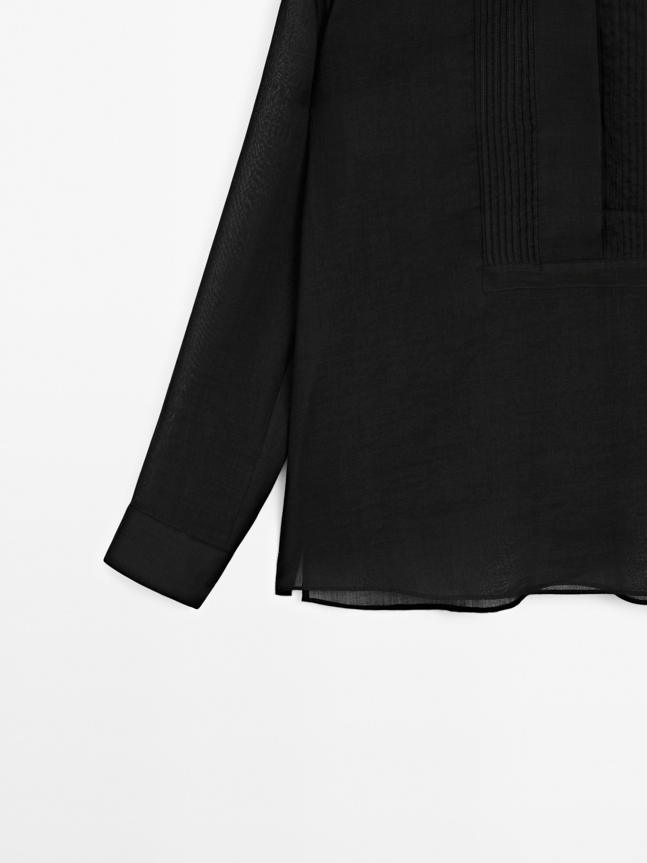 Lightweight ramie blend shirt with pintucks