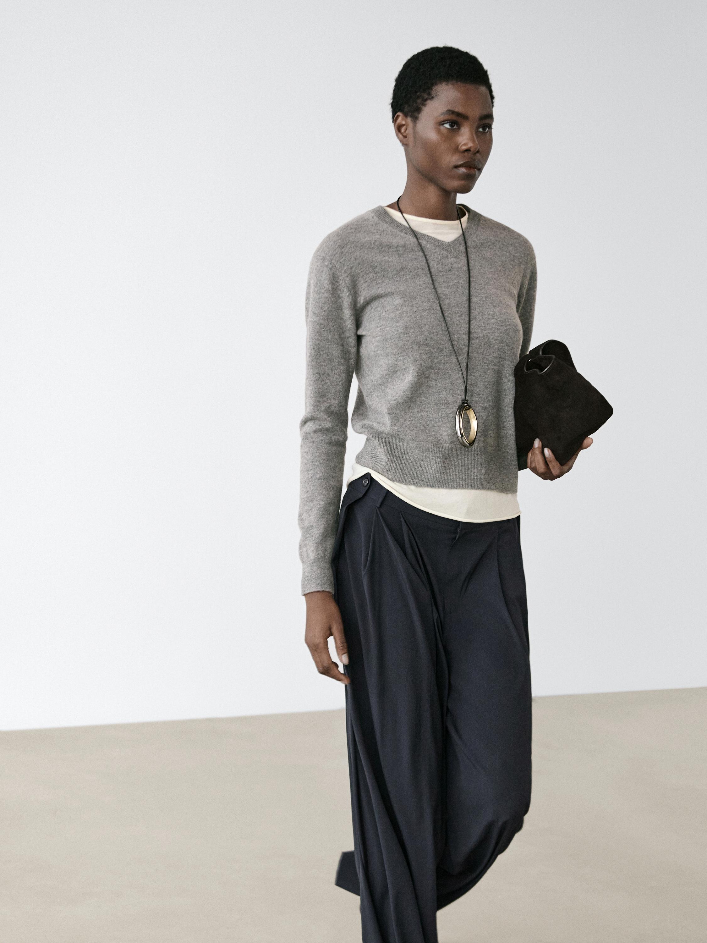 Pleated wool blend trousers