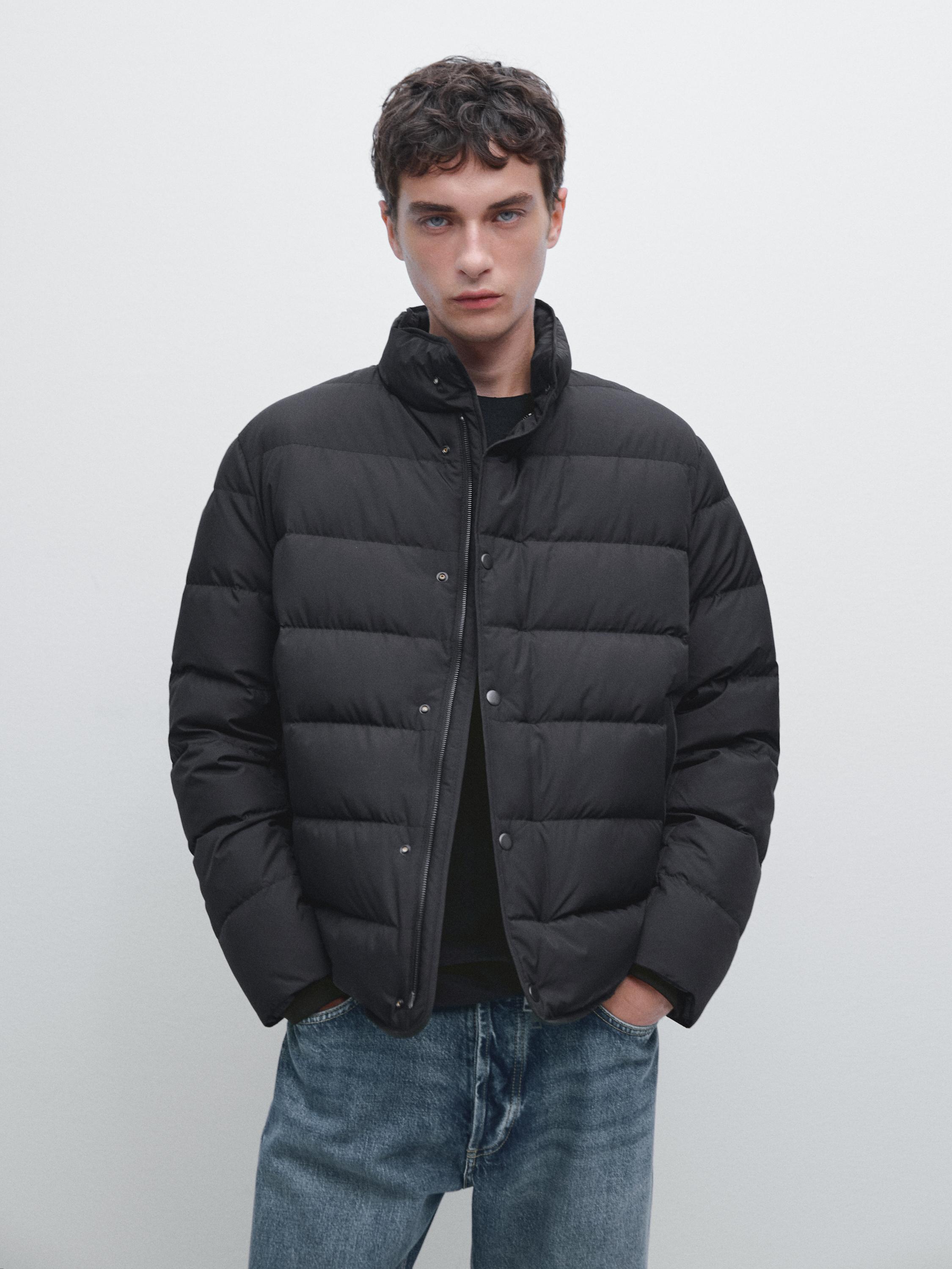 Water-repellent puffer jacket with down blend