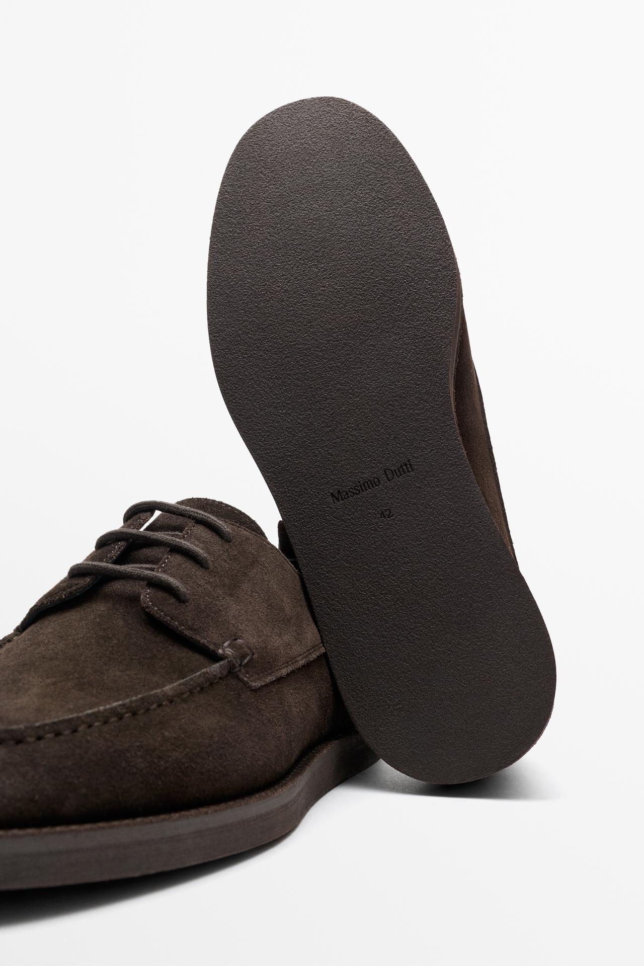 Stitched split suede leather shoe — BROWN
