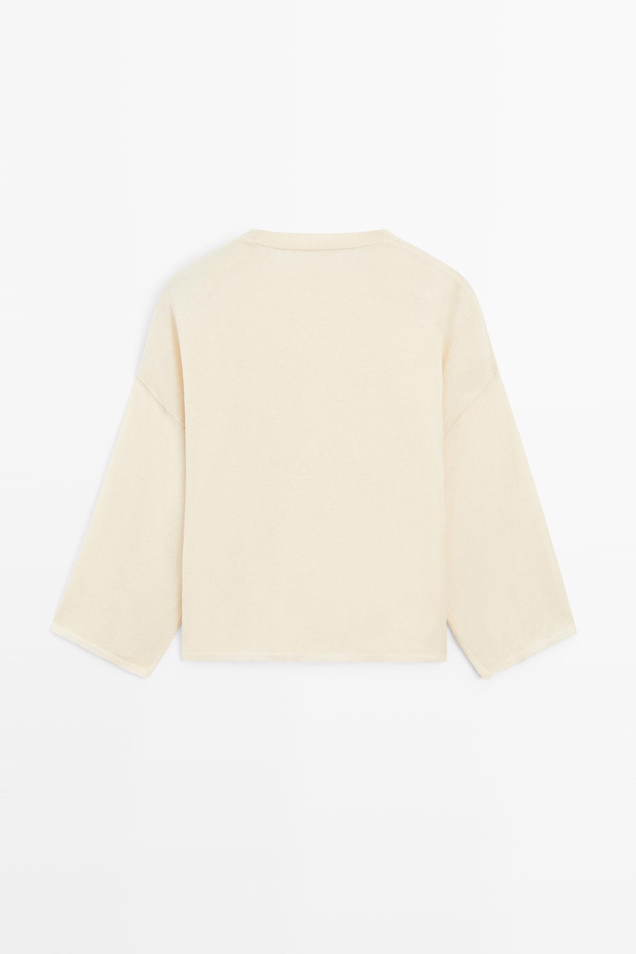 Round neck knit sweater — Vanilla