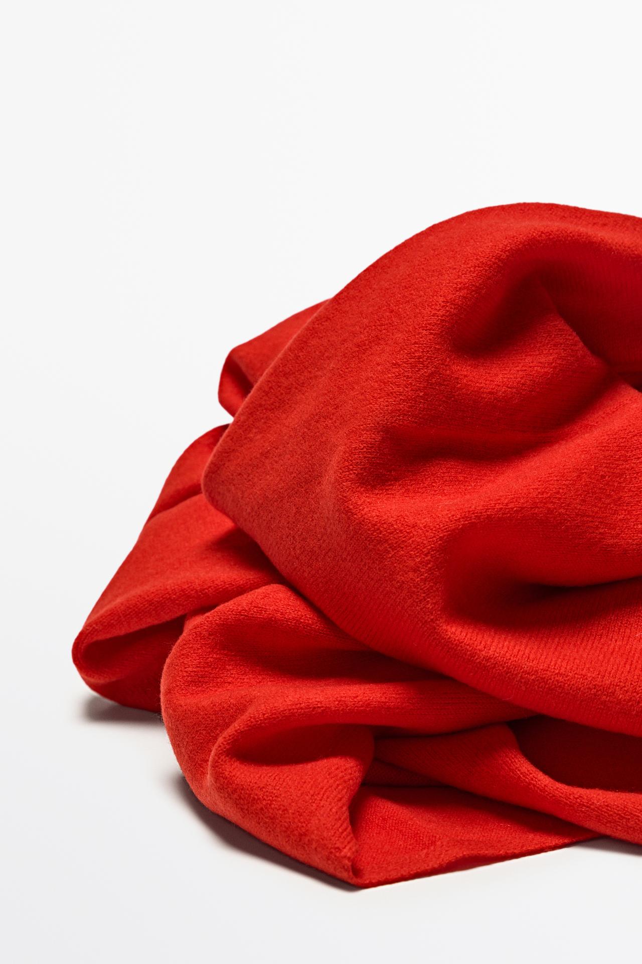 Plain wool-cashmere blend fine knit scarf — RED