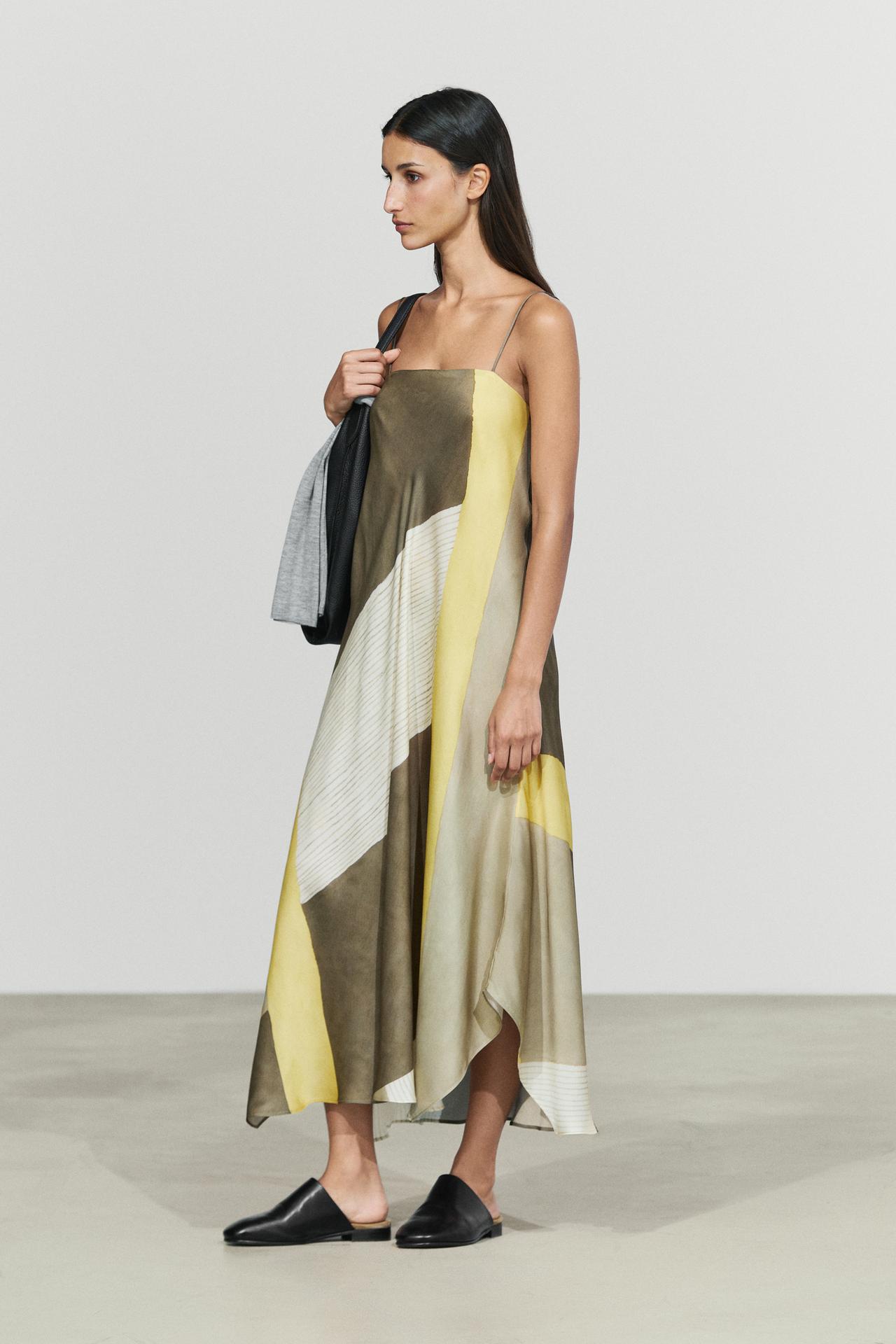 Fluid midi dress with printed detail — TAUPE GREY