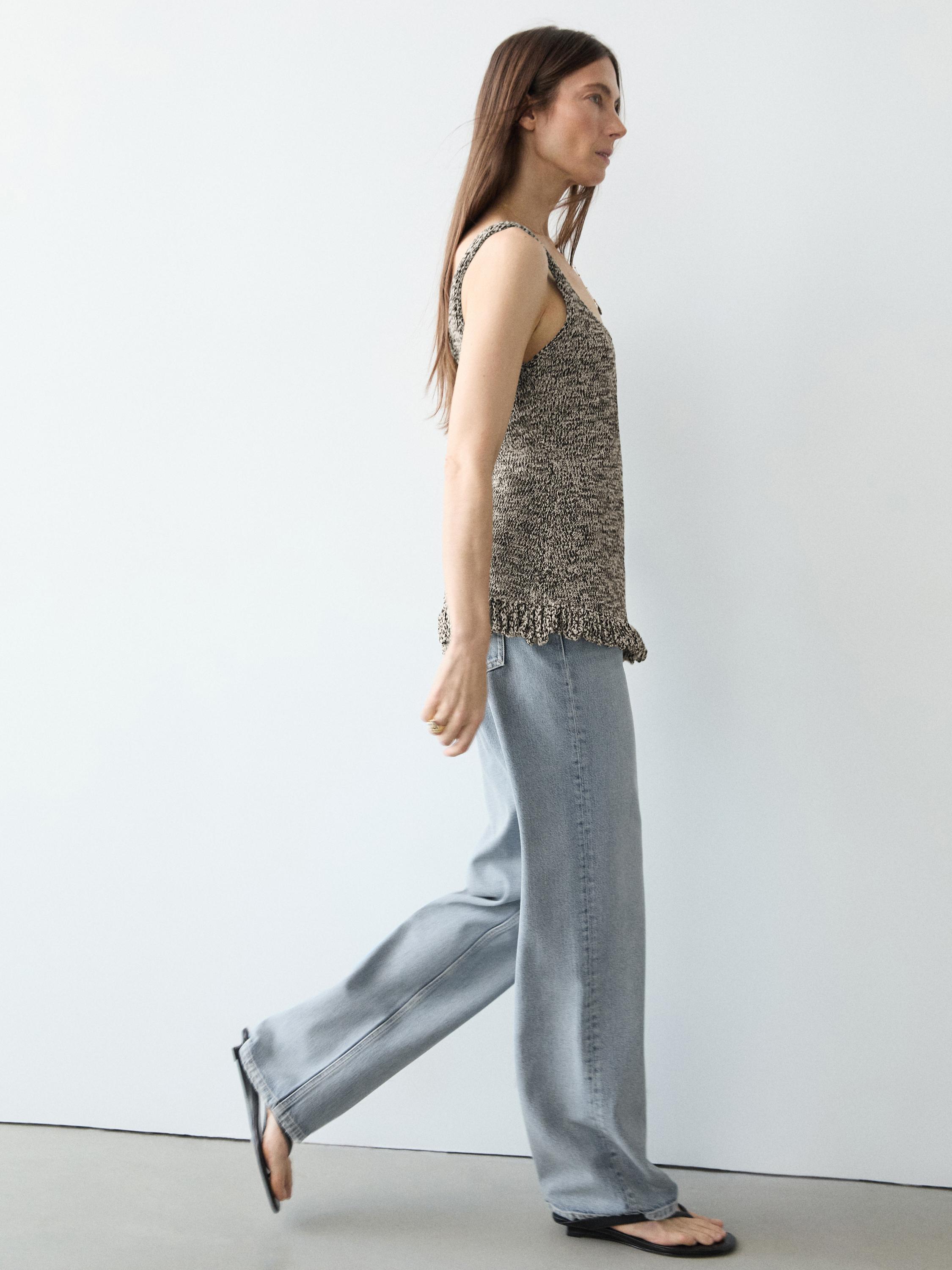 Total look knit top with fringing — BLACK