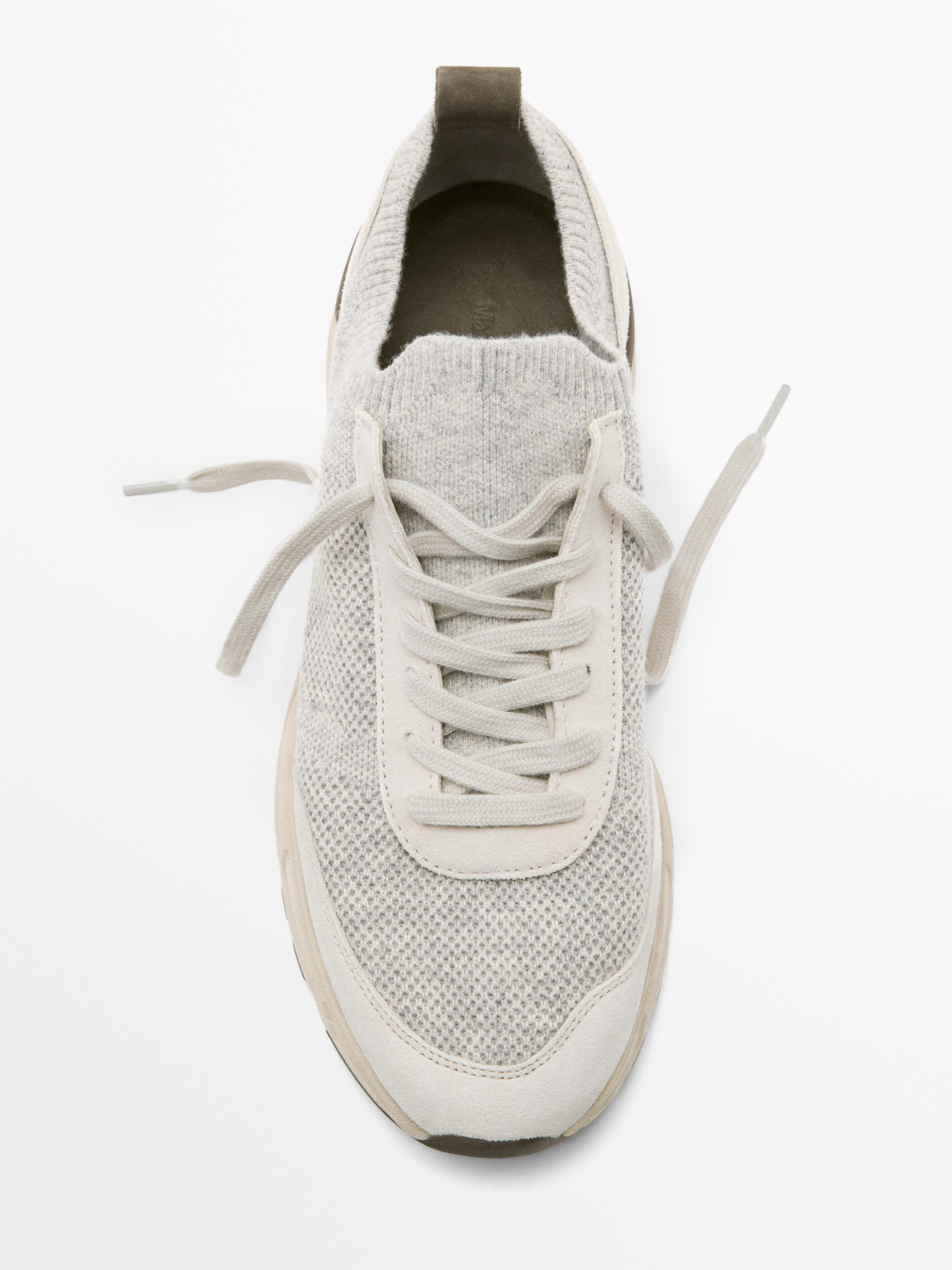 Кроссовки из комбинированных тканей