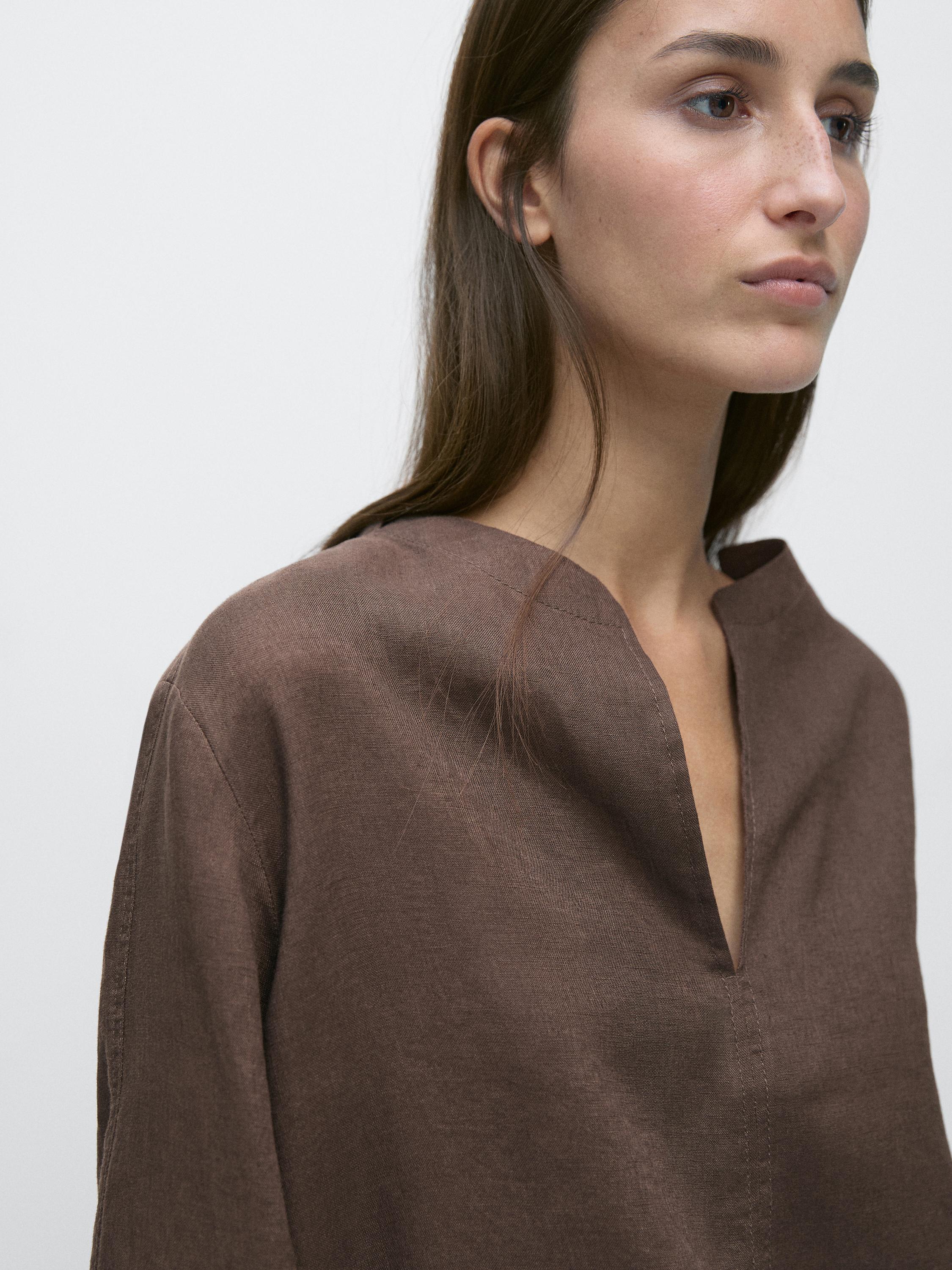 Blouse with topstitching detail, 100% linen