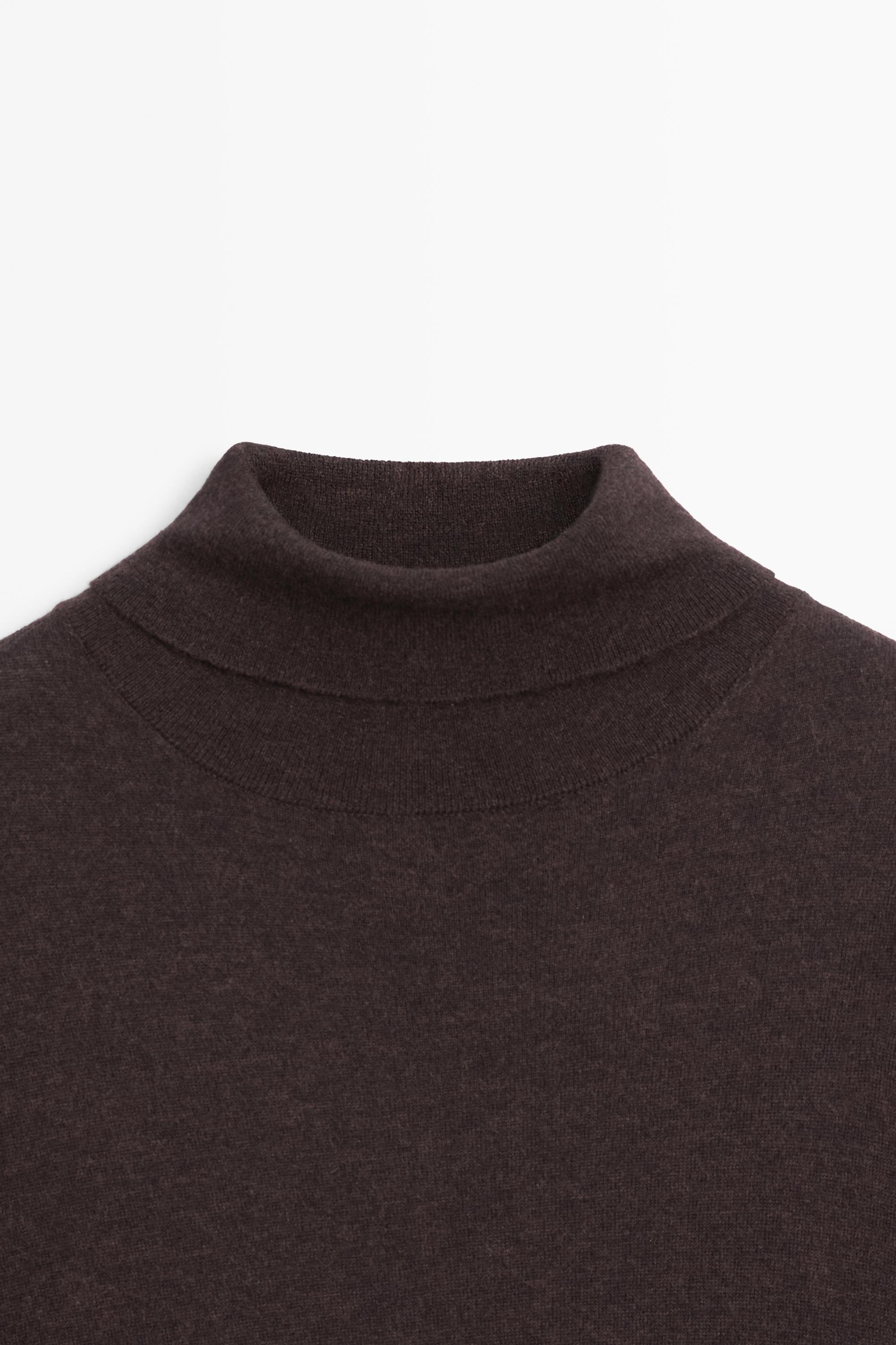 Wool blend knit dress with contrast detail — Chocolate