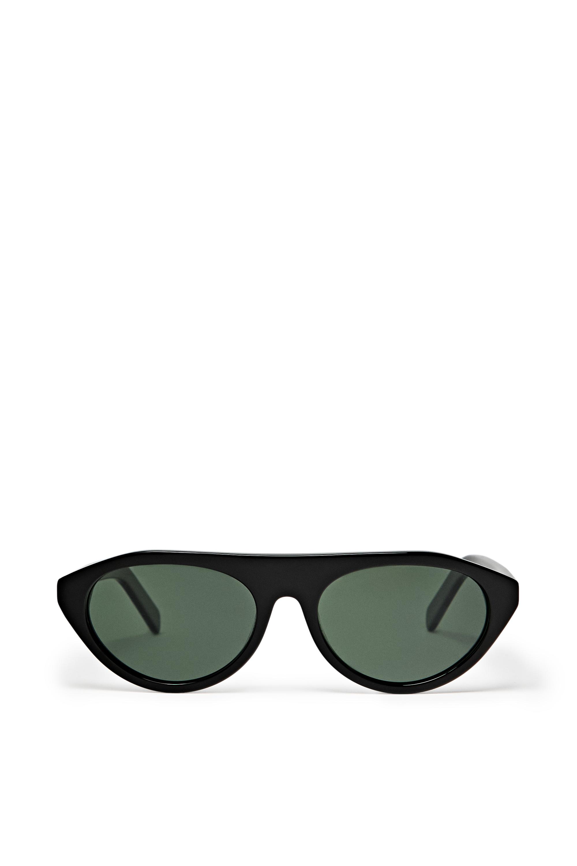 Oval sunglasses — BLACK