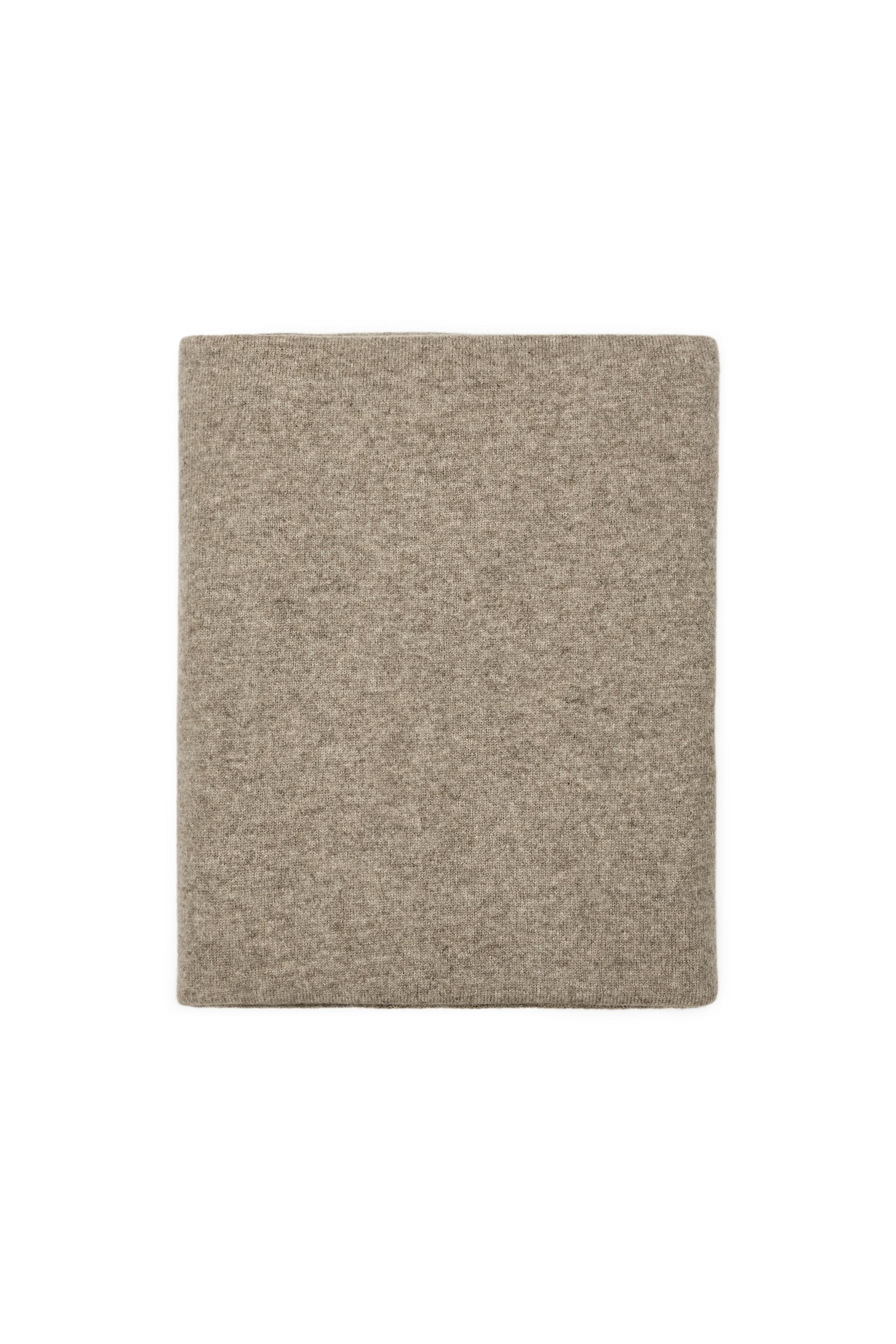 100% Cashmere Scarf — MINK