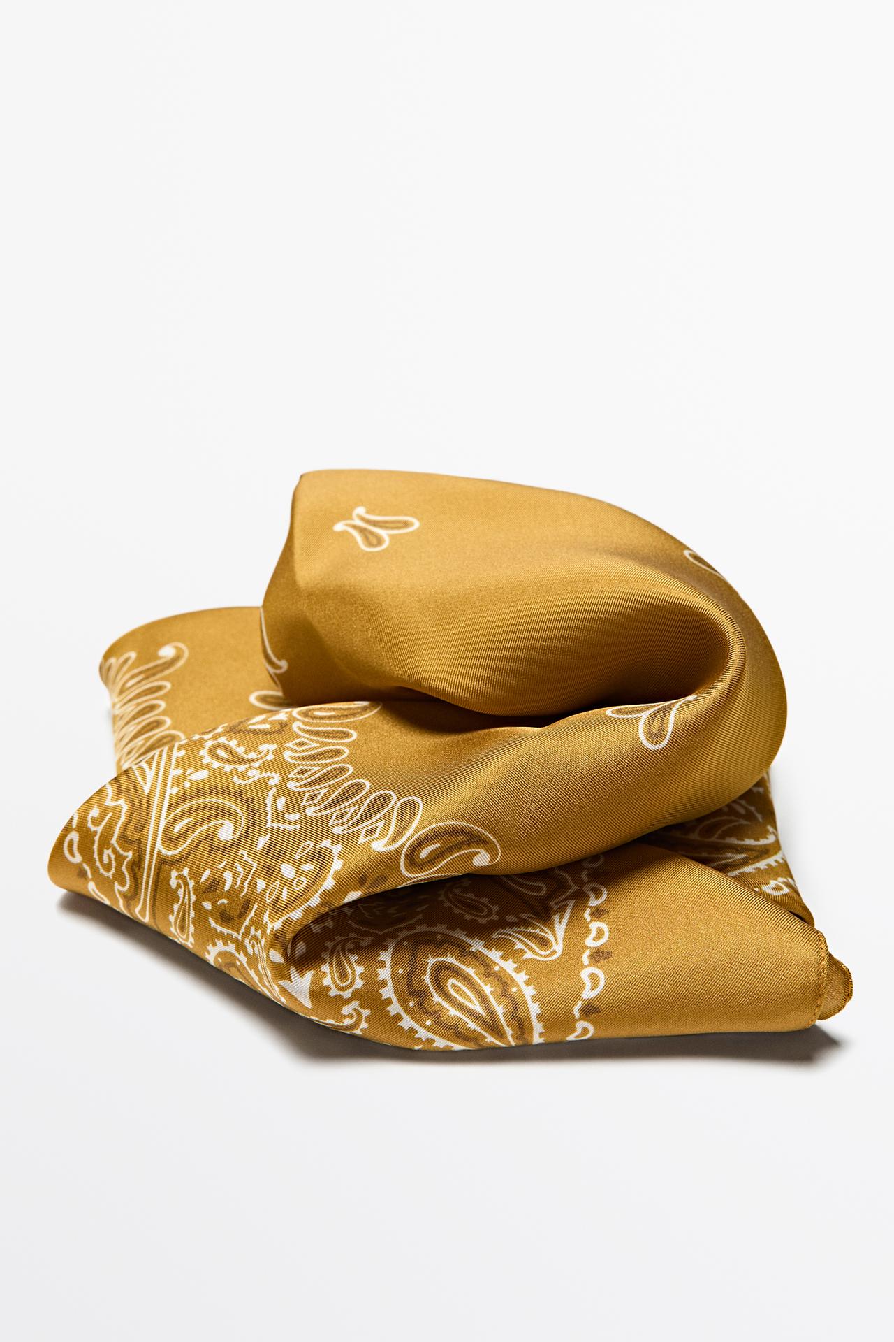 Paisley print scarf — MUSTARD YELLOW