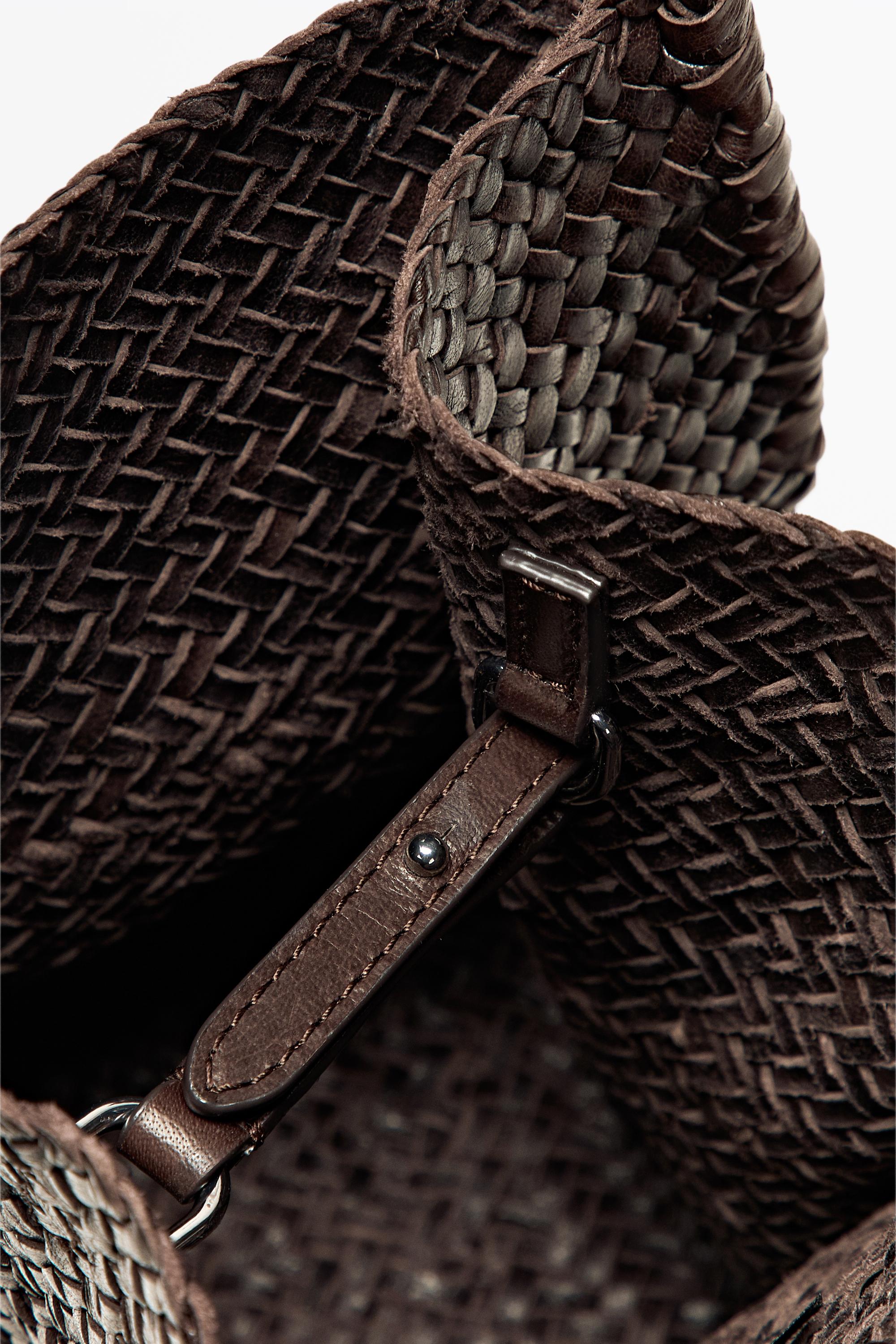 Nappa leather woven bucket bag — BROWN