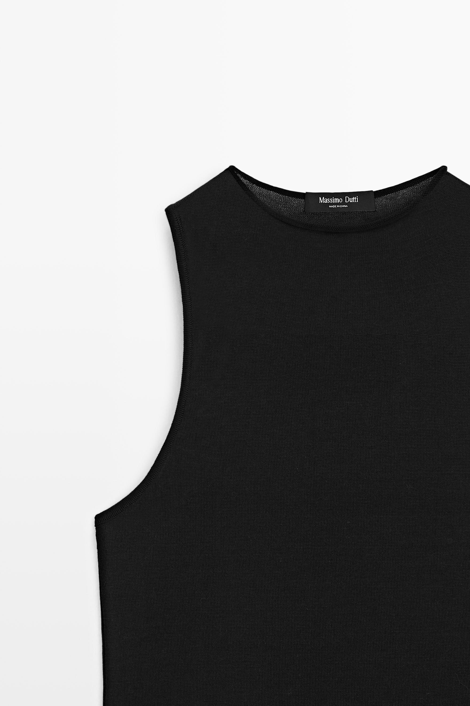 Lace detail halter top — BLACK