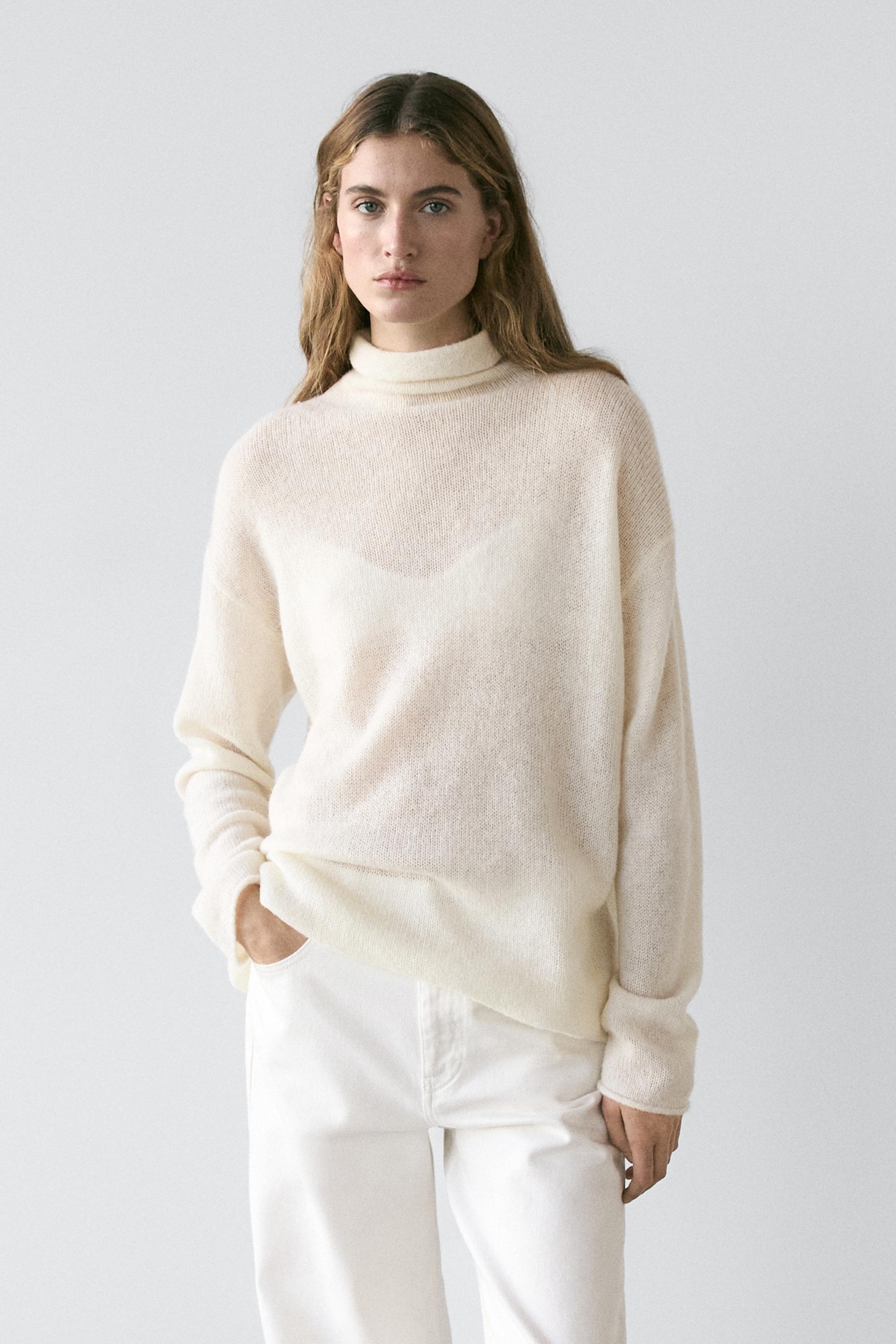 100% wool high neck knit sweater — Off white