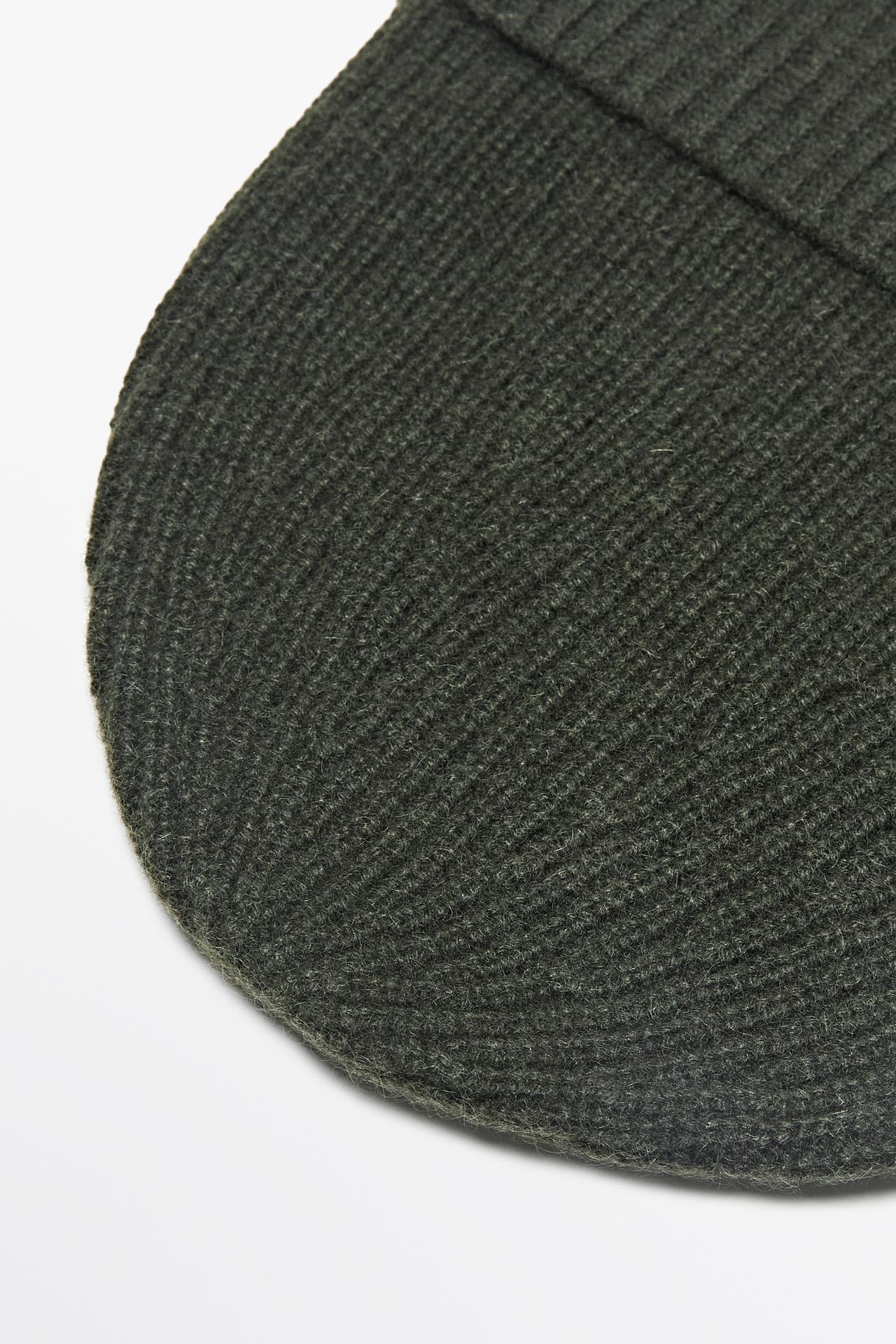 100% cashmere knit beanie — KHAKI