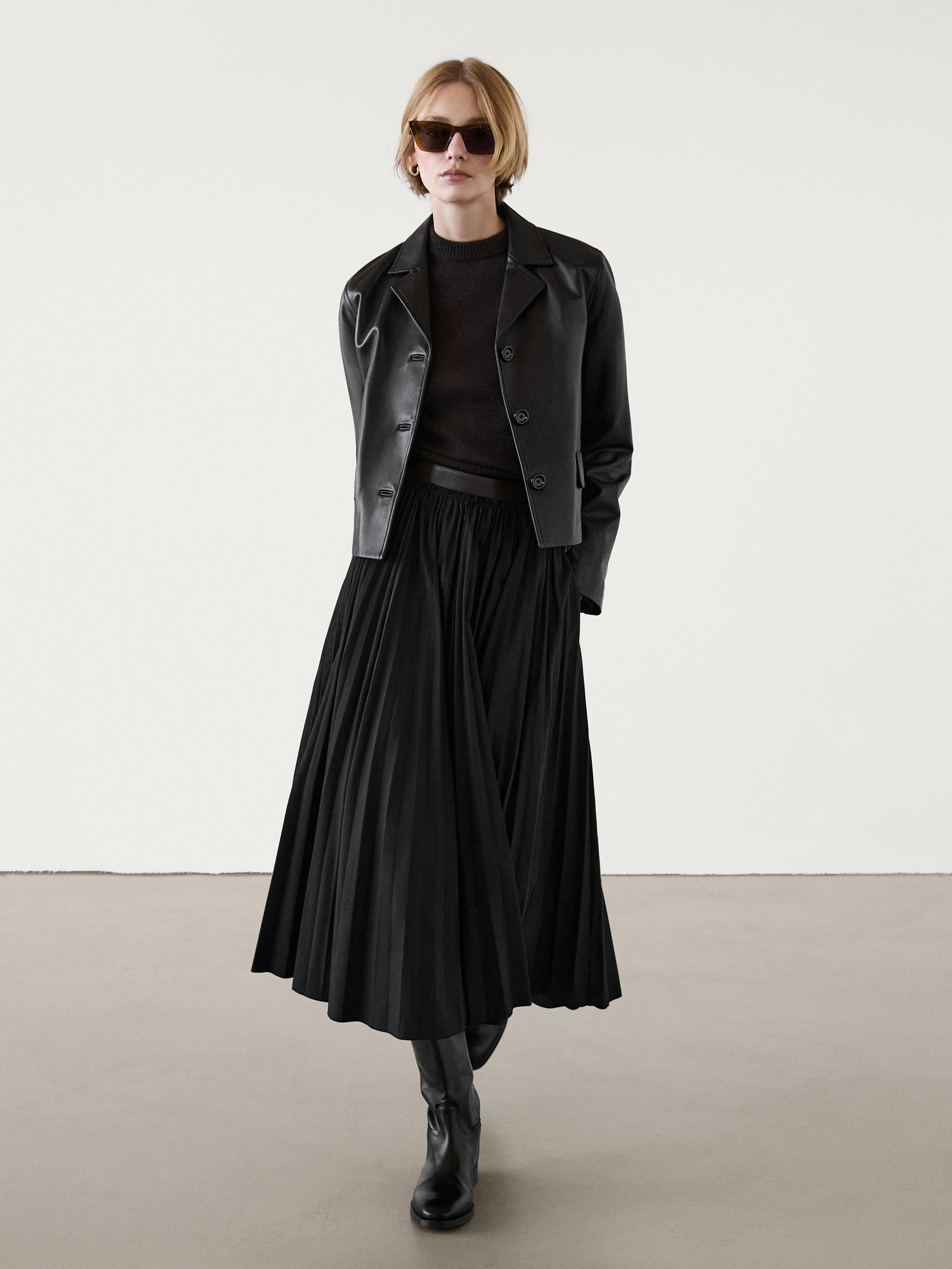 Nappa leather jacket with buttons · Black · Skirts | Massimo Dutti