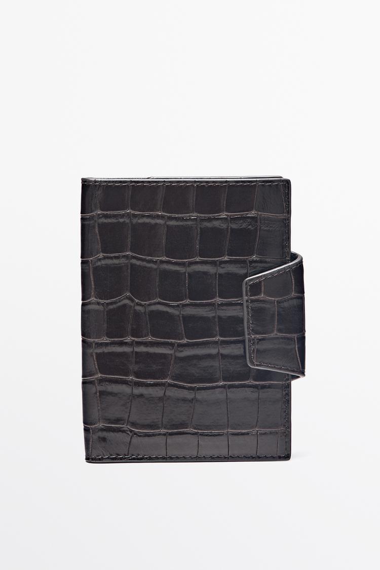 Crocodile-textured leather passport holder — BROWN