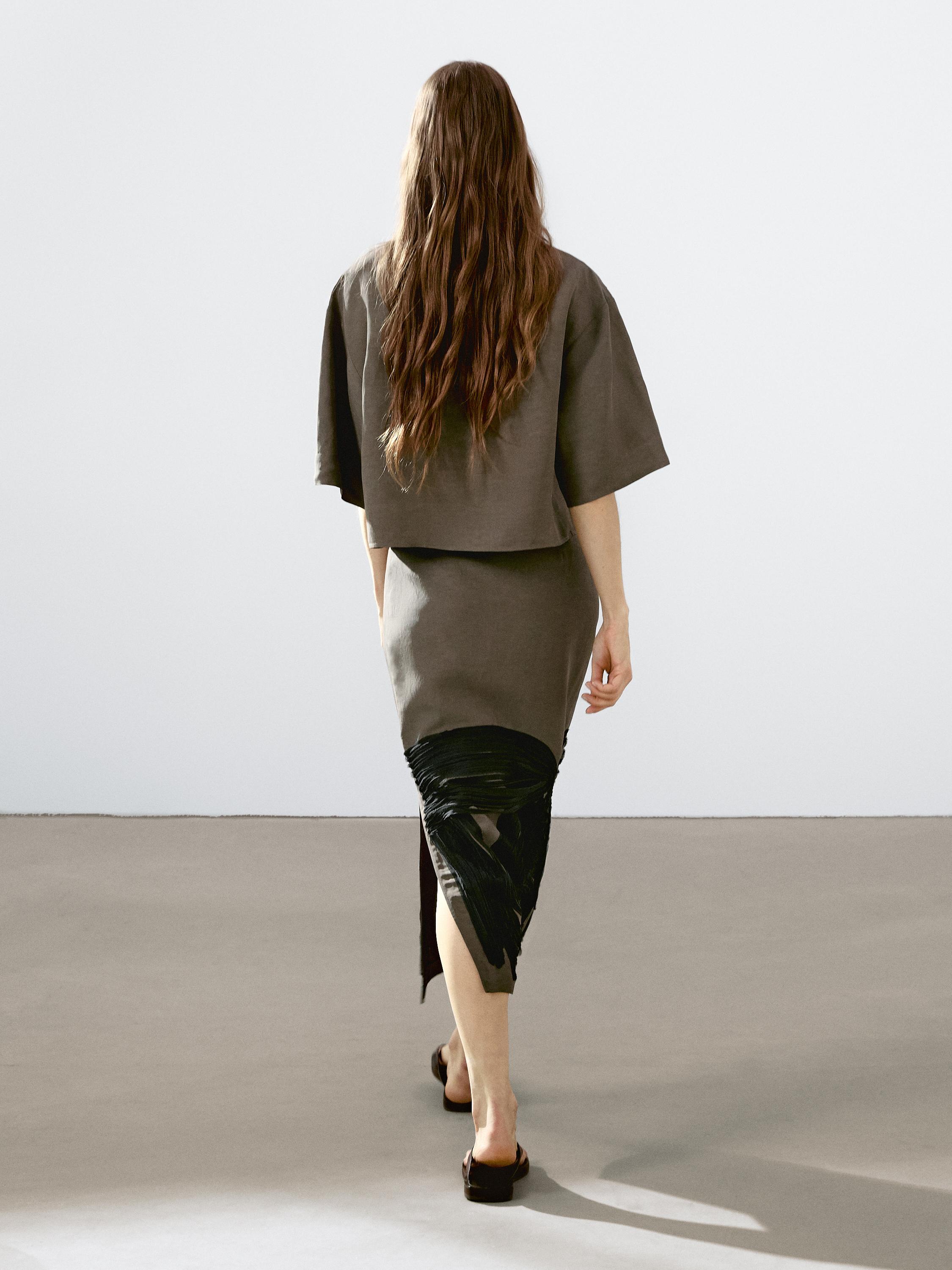 Midi skirt with contrasting trims