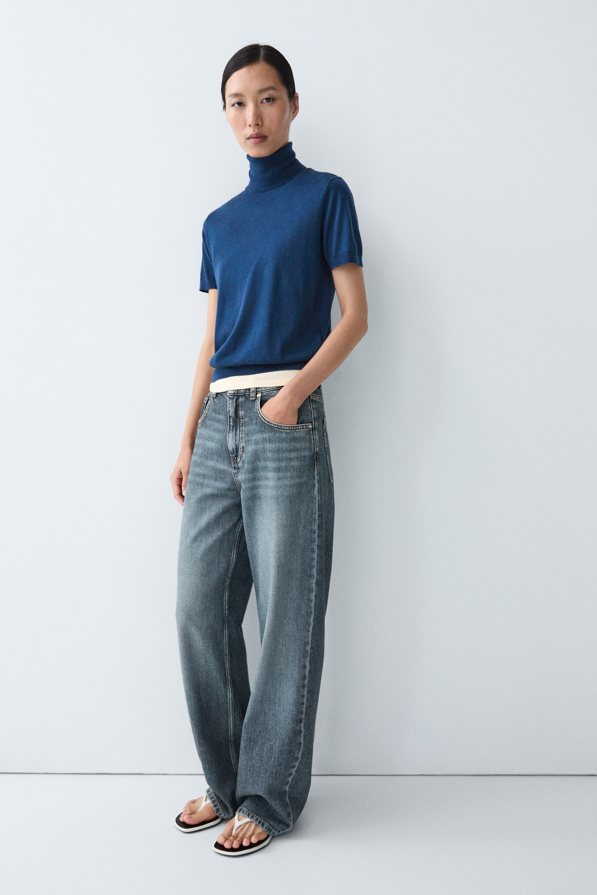 Wool-blend turtleneck sweater