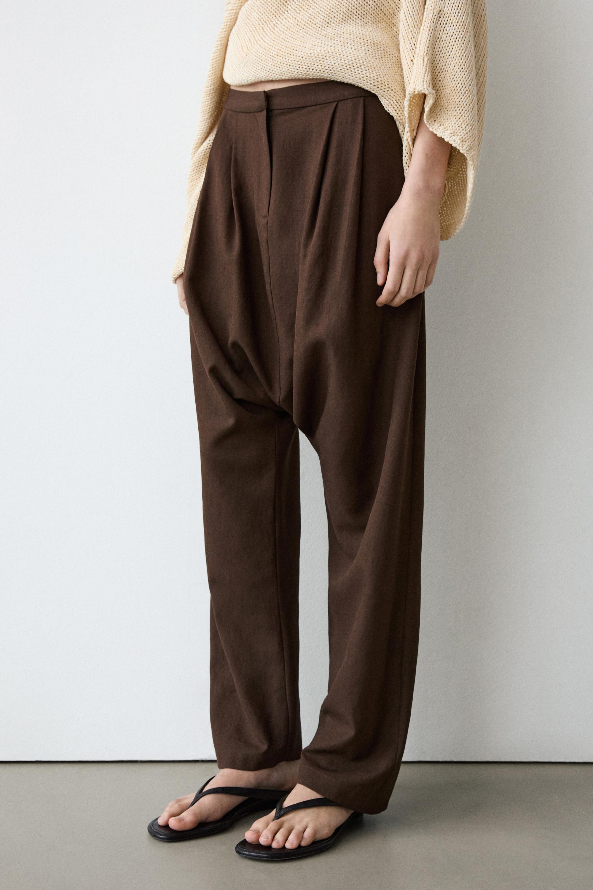 Vrećaste hlače s naborima