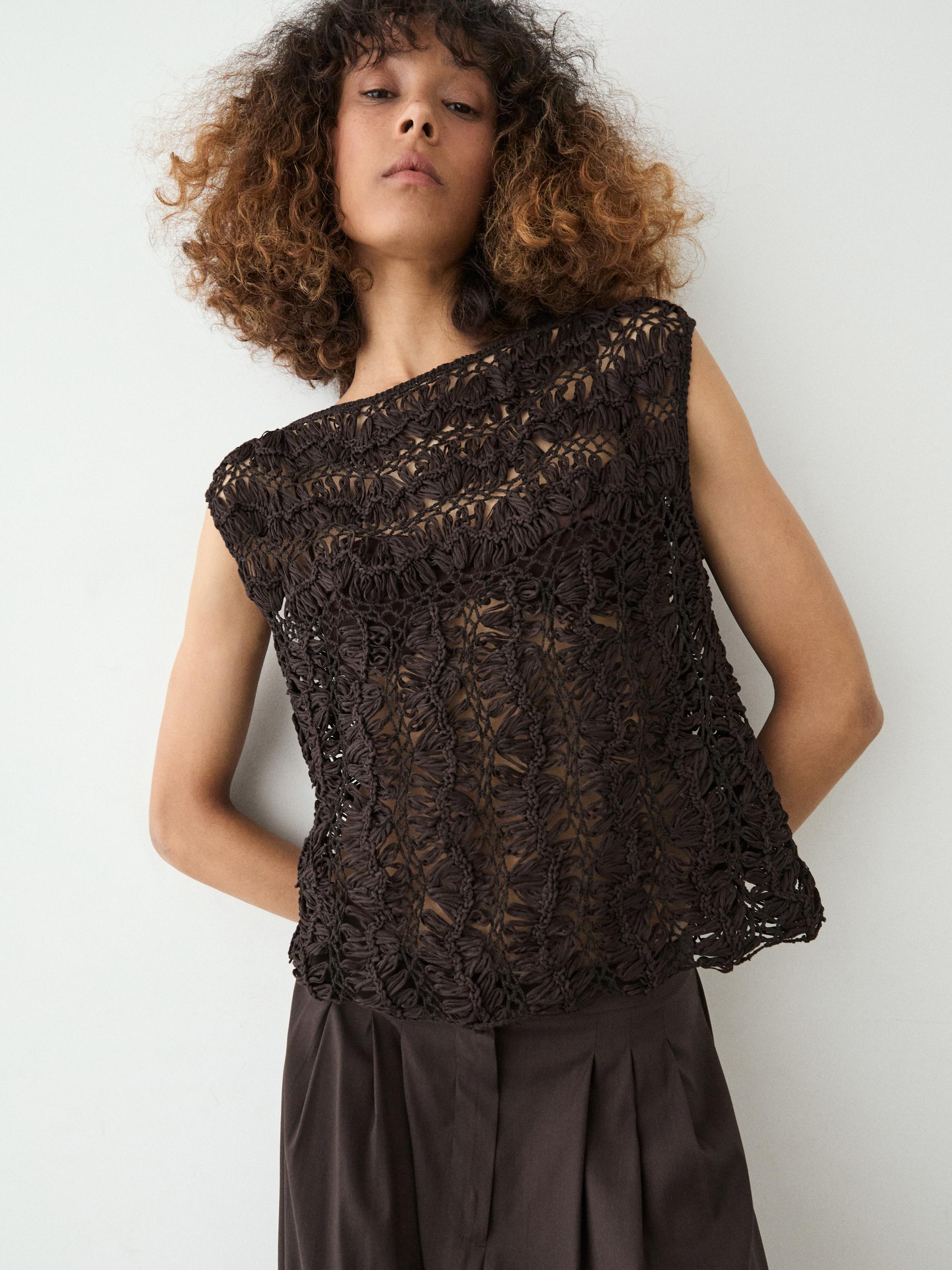 Crochet knit top — BROWN