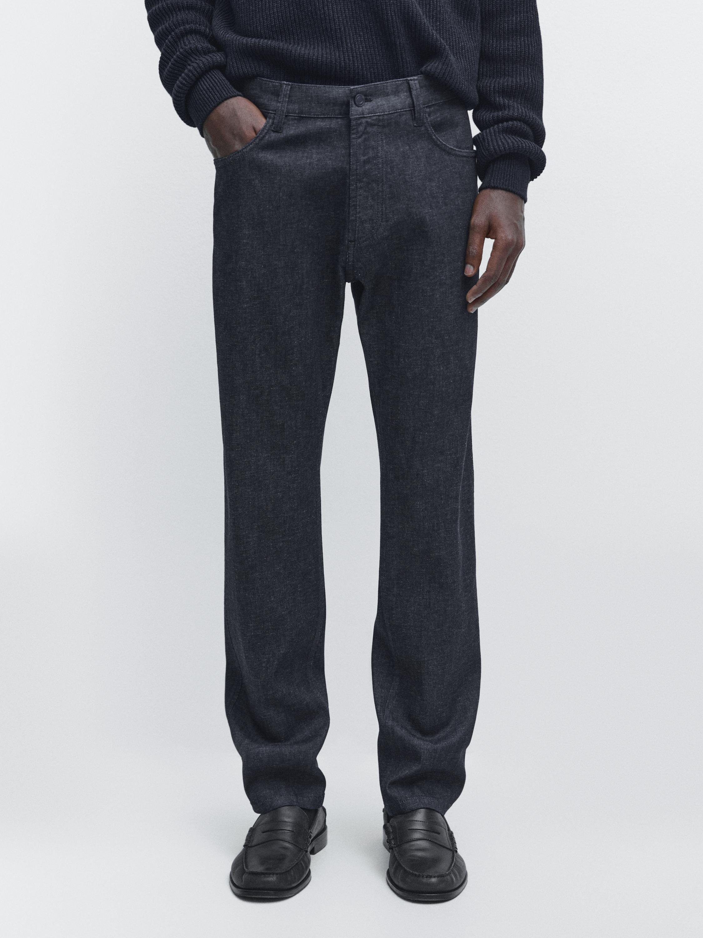 Lightweight slim-fit rinse wash jeans