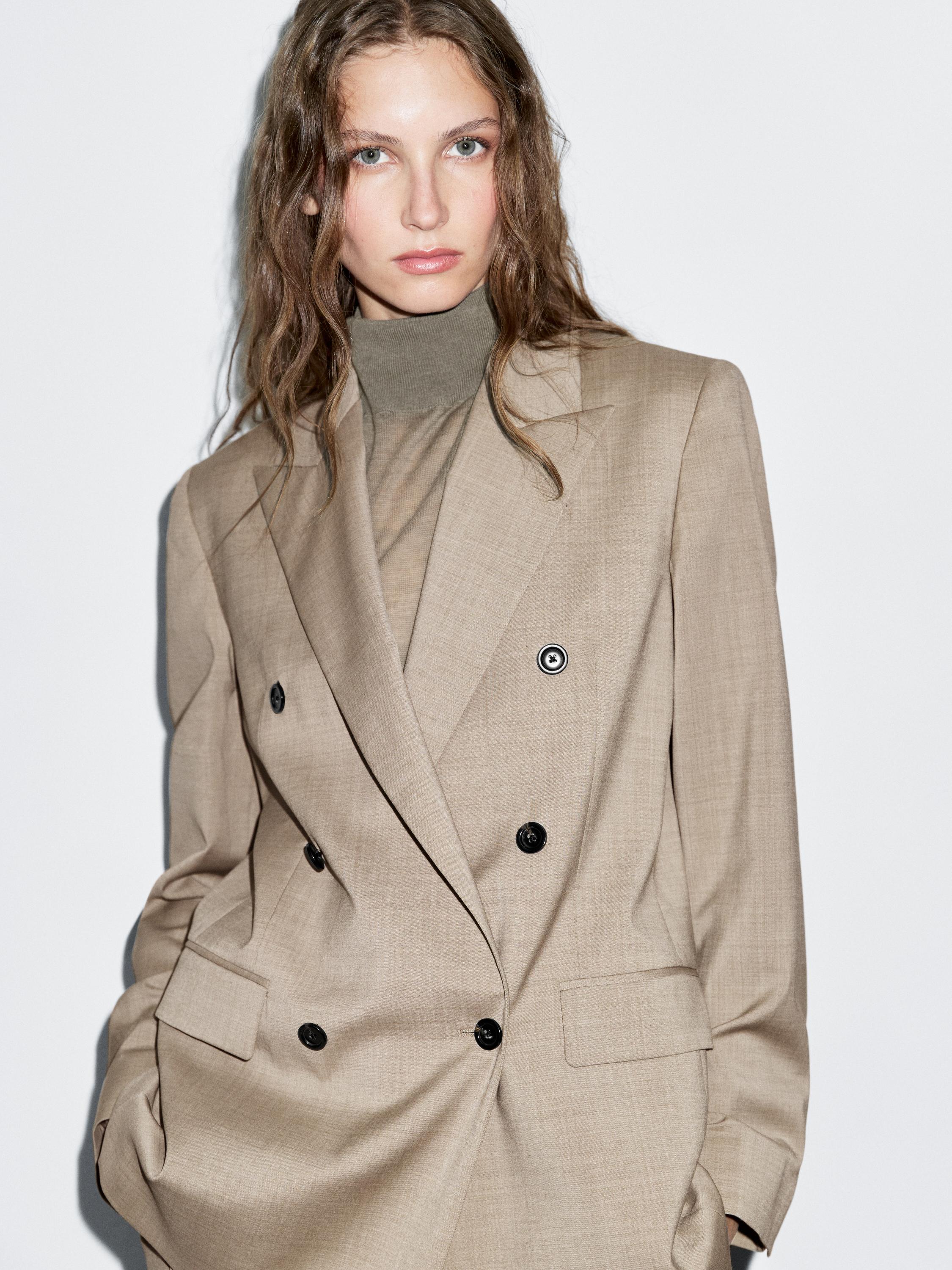 100% wool double-breasted blazer